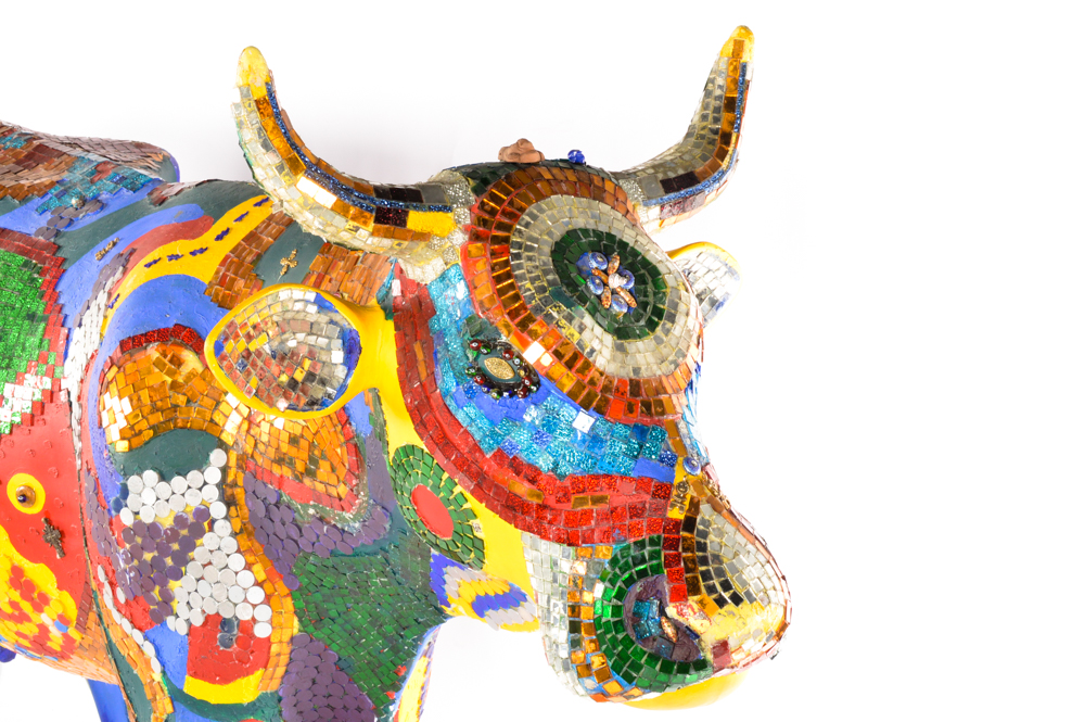 Life Sized Chicago 1999 "Cows on Parade"  named "Sacred Cow"