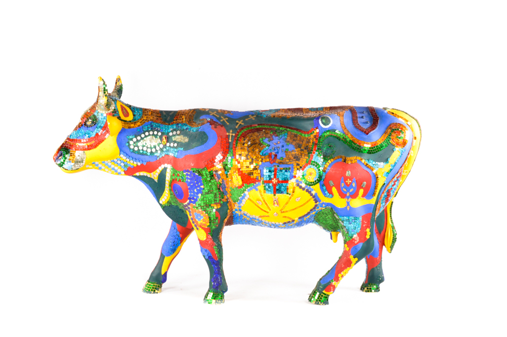 Life Sized Chicago 1999 "Cows on Parade"  named "Sacred Cow"