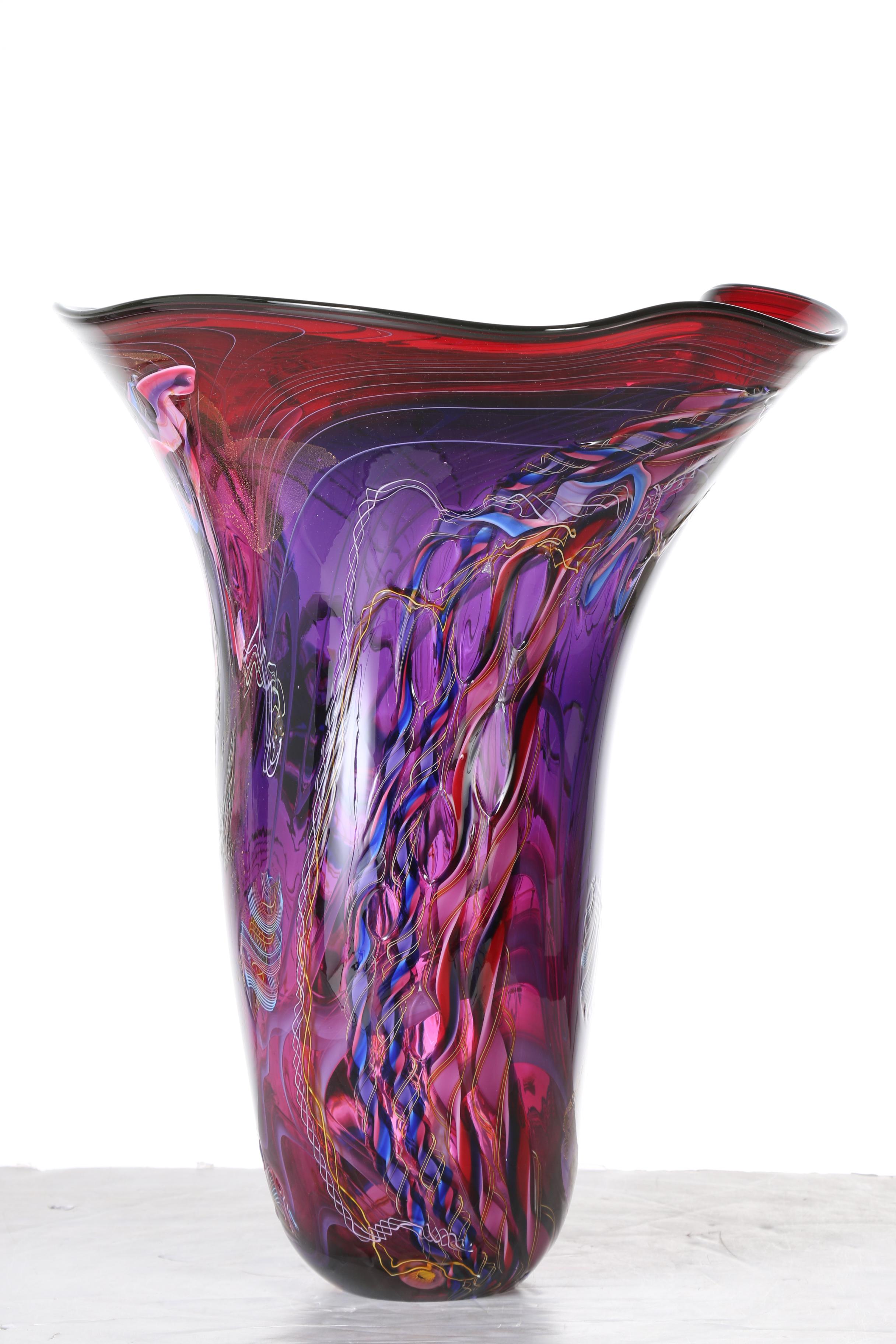 Dutch Schulze "Dreamscape" Art Glass Vase in Purple and Red