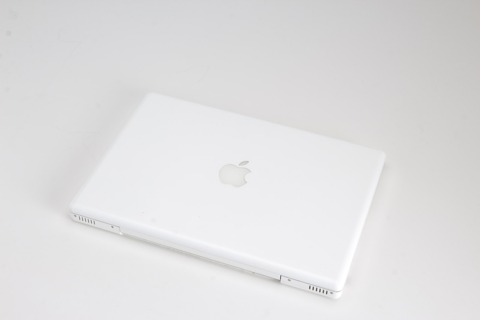 13" MacBook Laptop