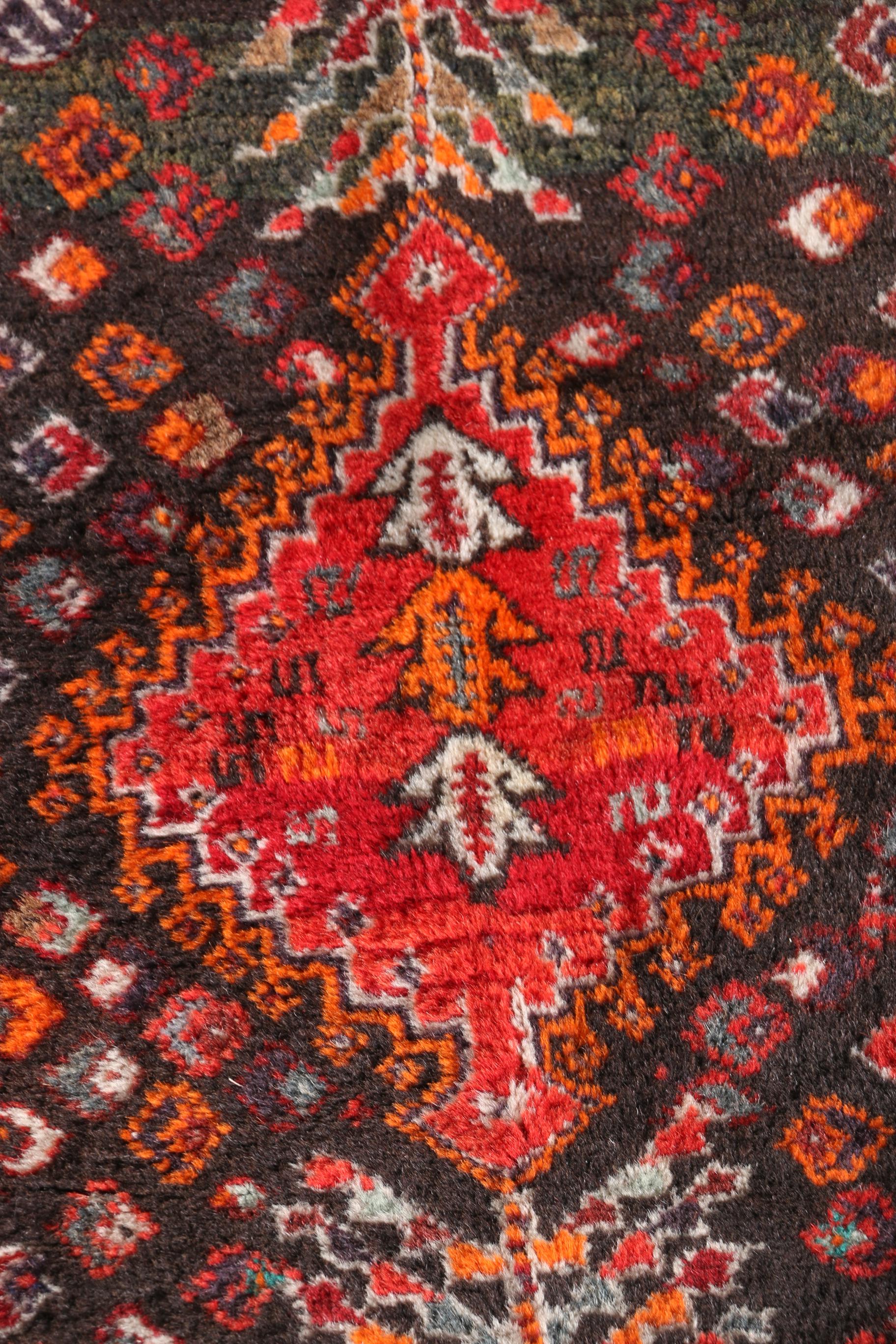 Vintage Hand-Knotted Abadeh Accent Rug