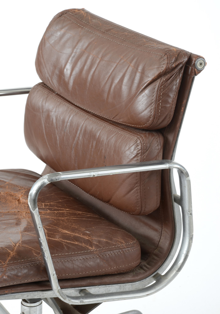 Vintage Eames for Herman Miller "Aluminum Group" Desk Chair