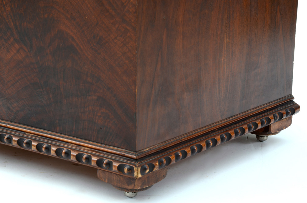 Dillingham Cedar Chest