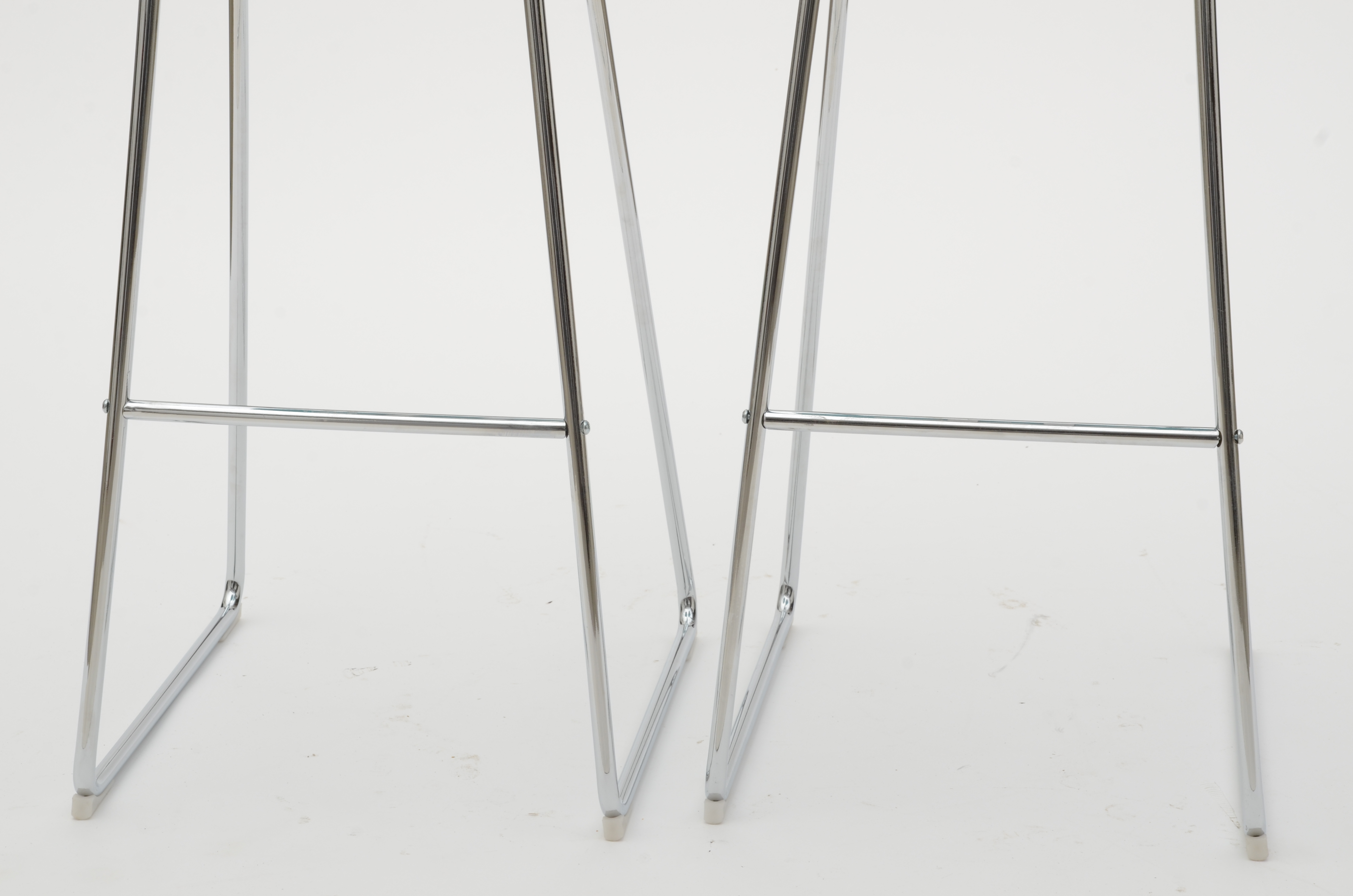 Nobel House Home Furnishings "Forsyth" Bar Stools