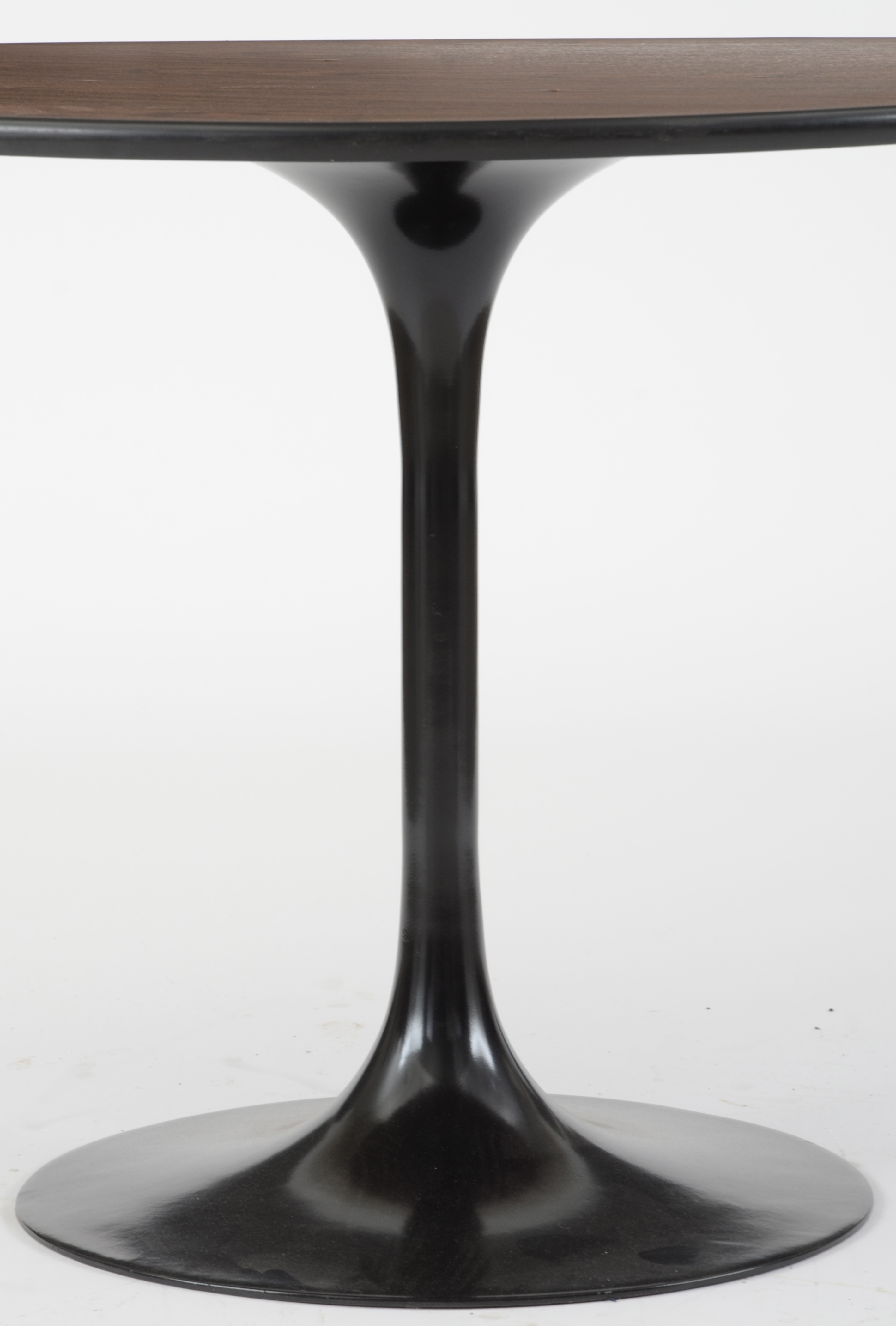 Mid Century Modern Circular Dining Table