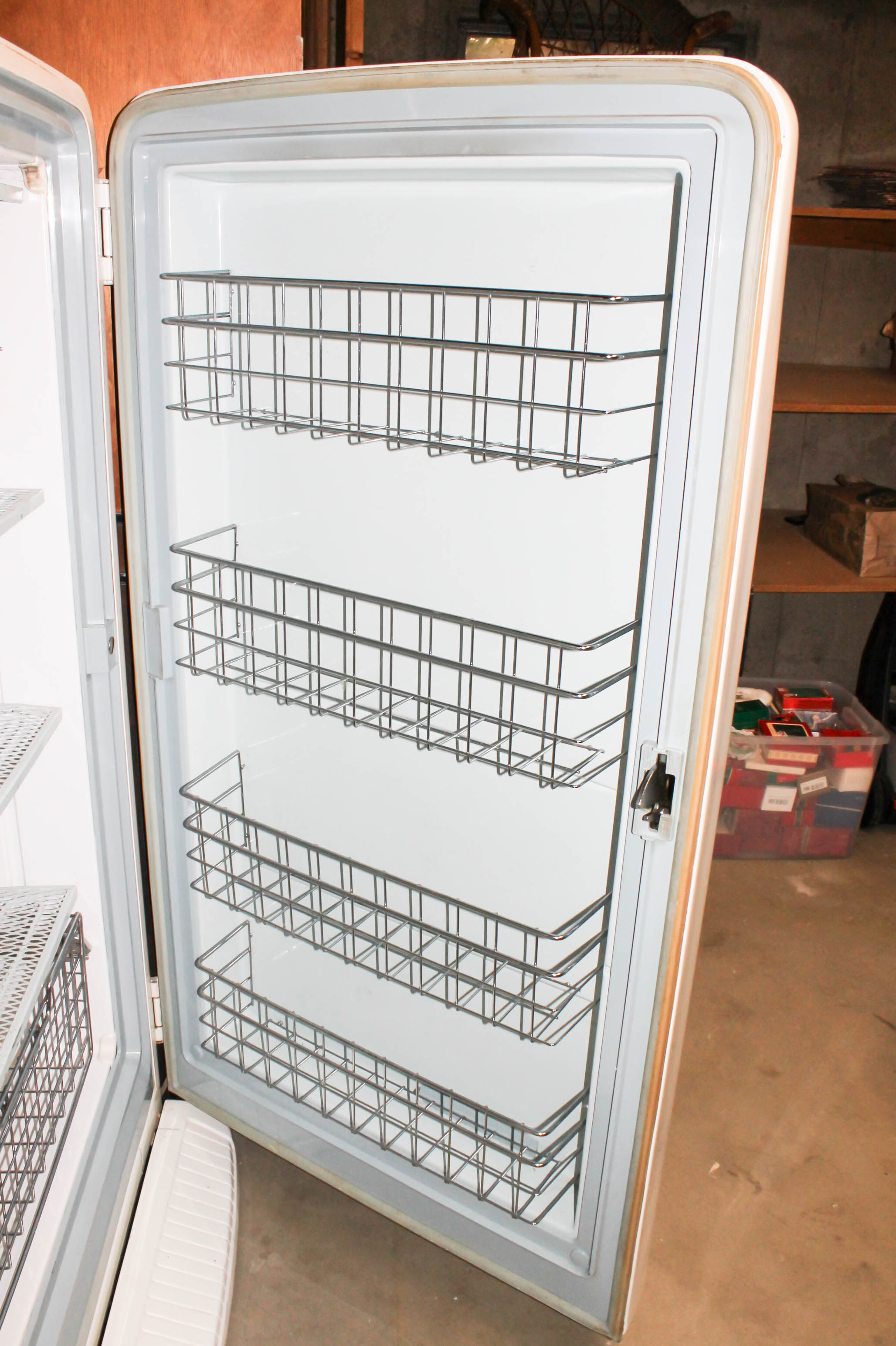 Vintage Crosley Shelvador Freezer