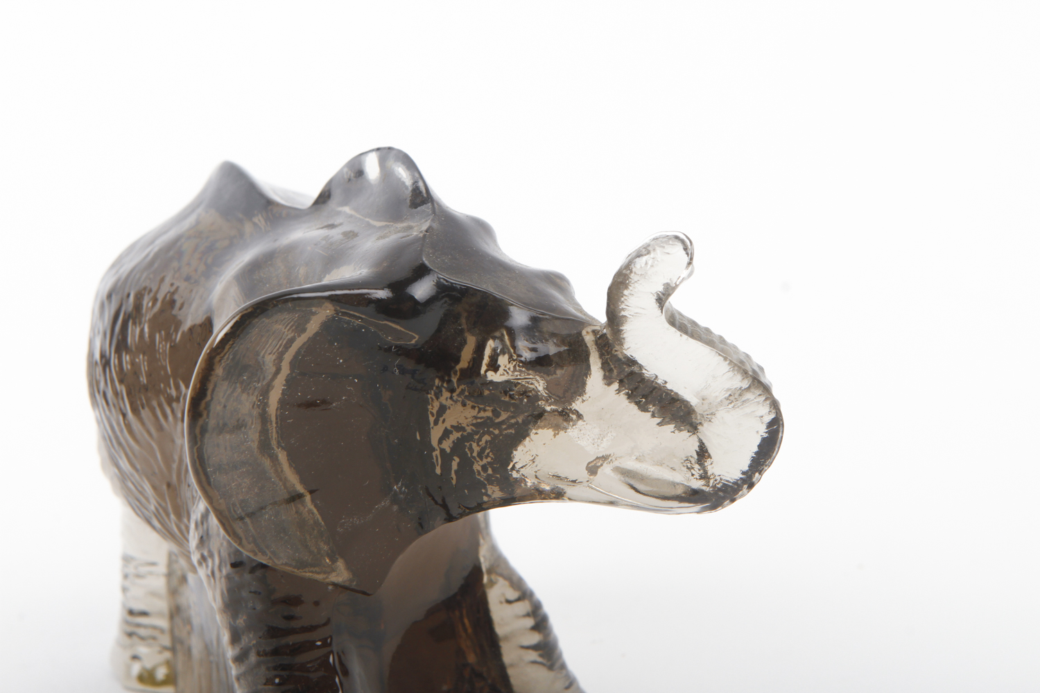 Svenskt Glas Kosta Sweden Limited Edition WWF Art Glass Elephant