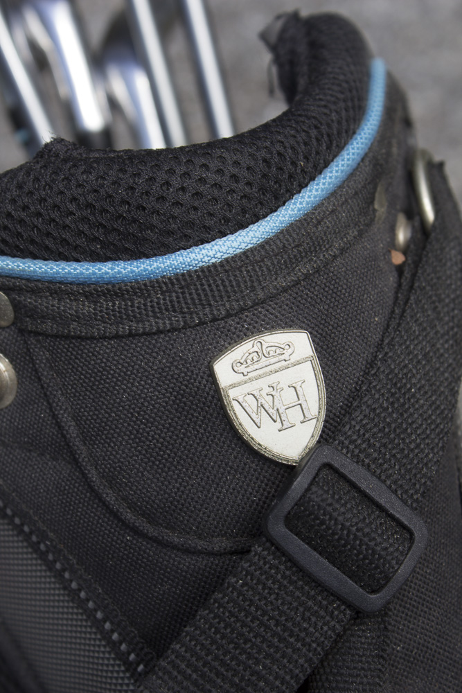 Set of Walter Hagen Golf Clubs With Bag