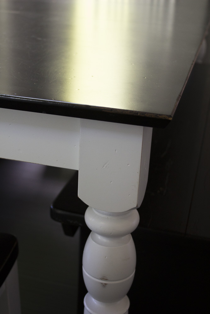 Canadel Farmhouse Style Dining Table with Benches and Chairs