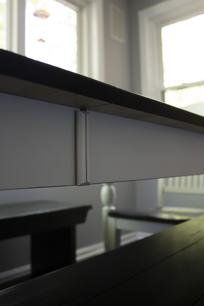 Canadel Farmhouse Style Dining Table with Benches and Chairs