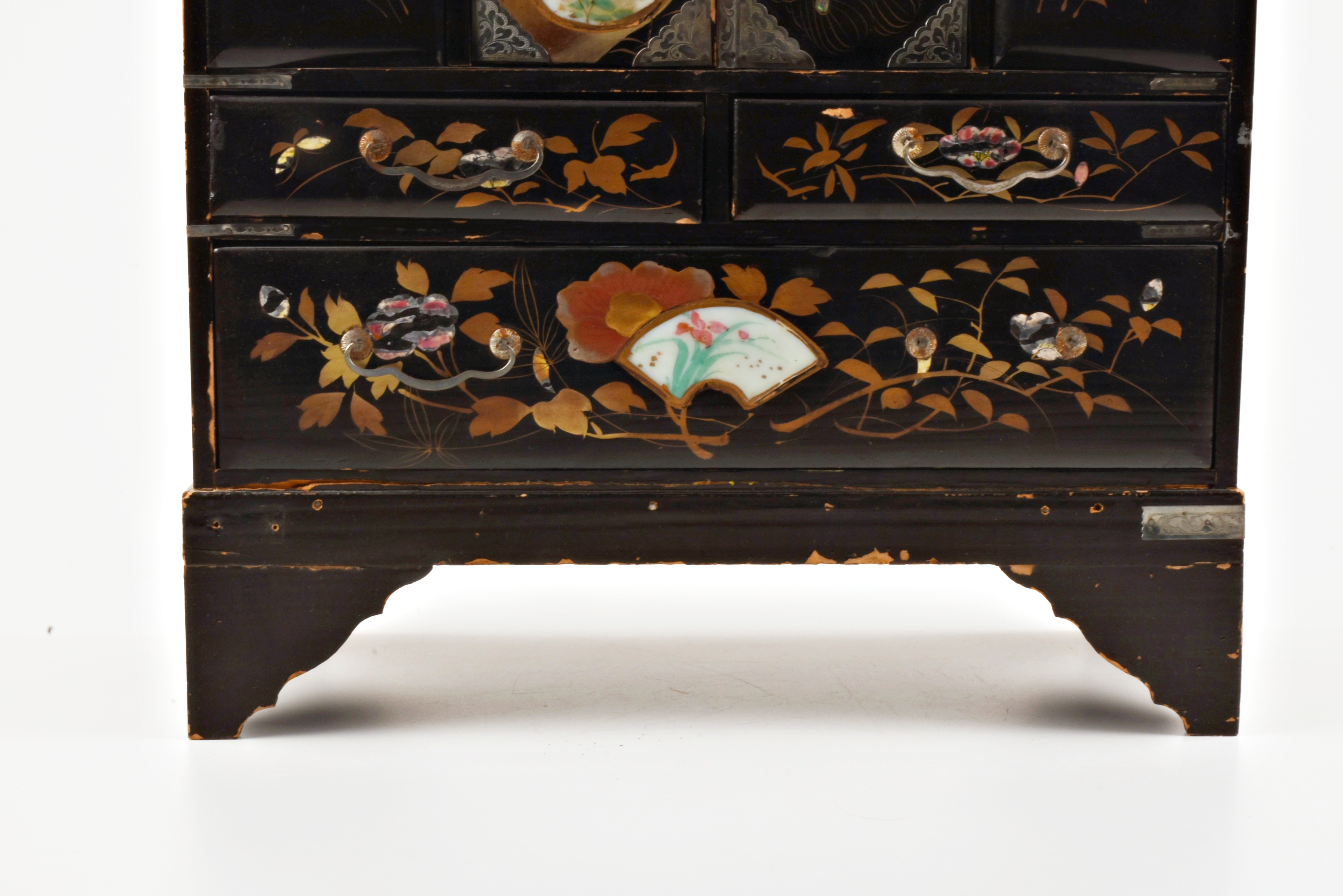 Vintage Chinese Jewelry Chest