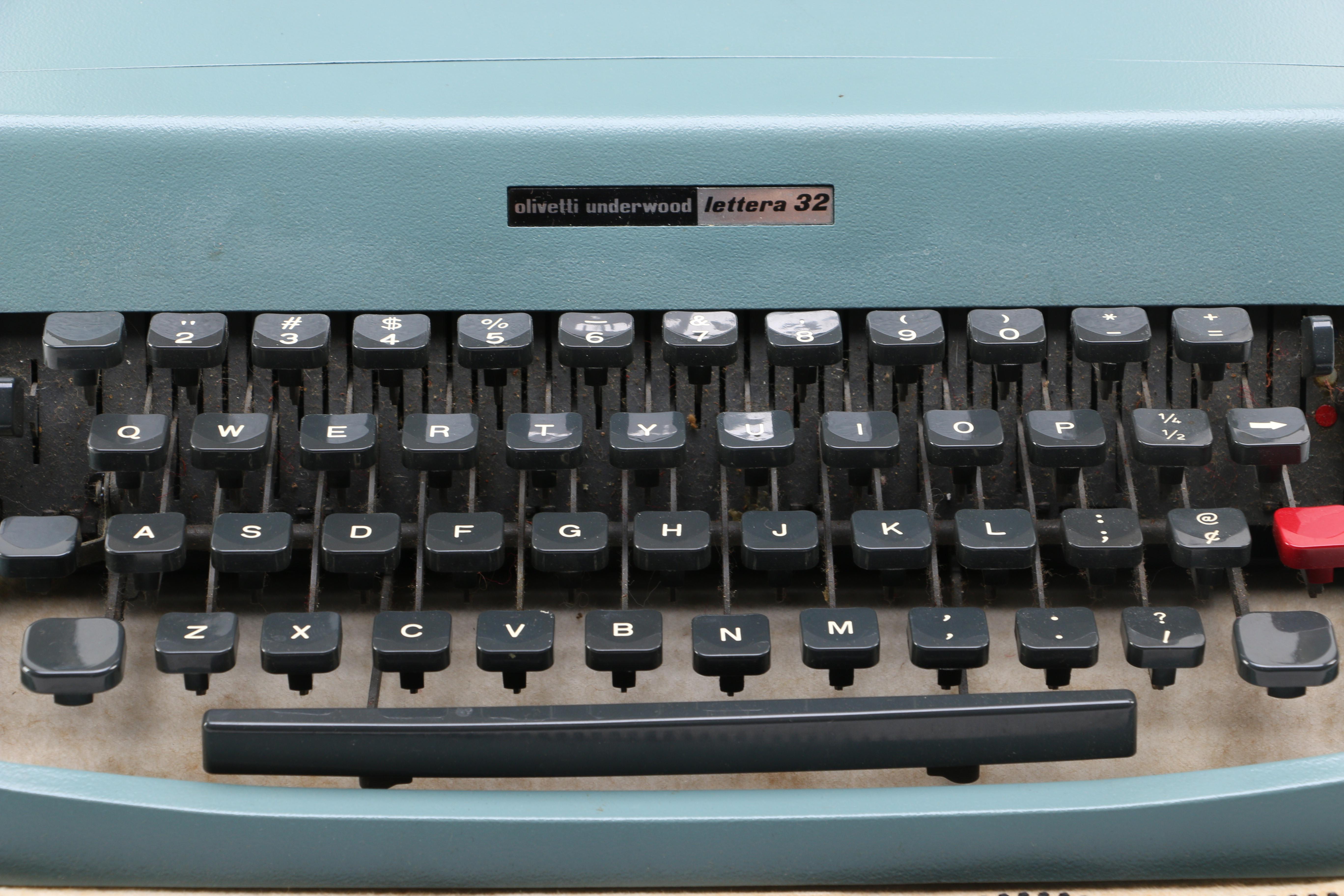 Underwood Typewriter