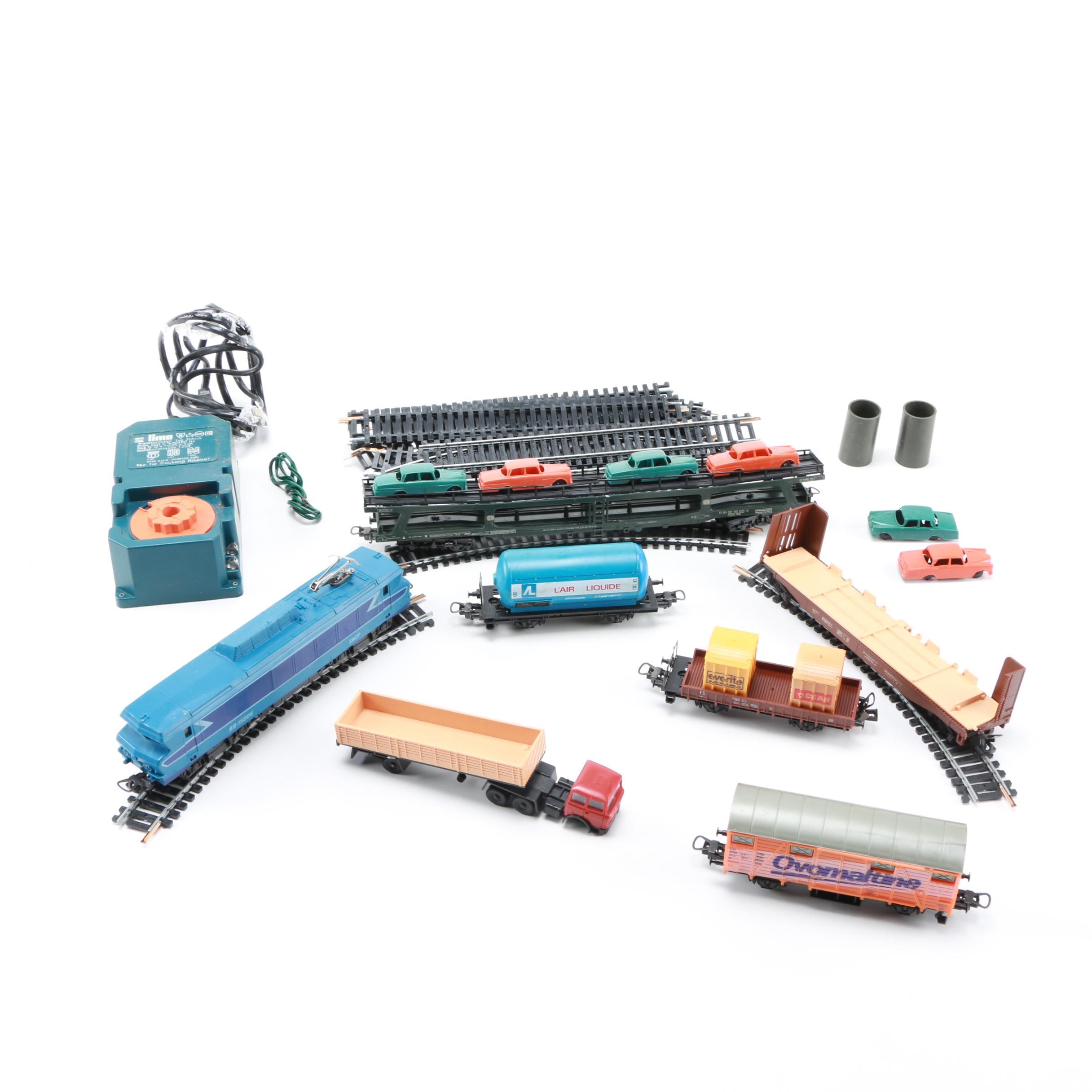 Vintage Lima Train Set and Accessories