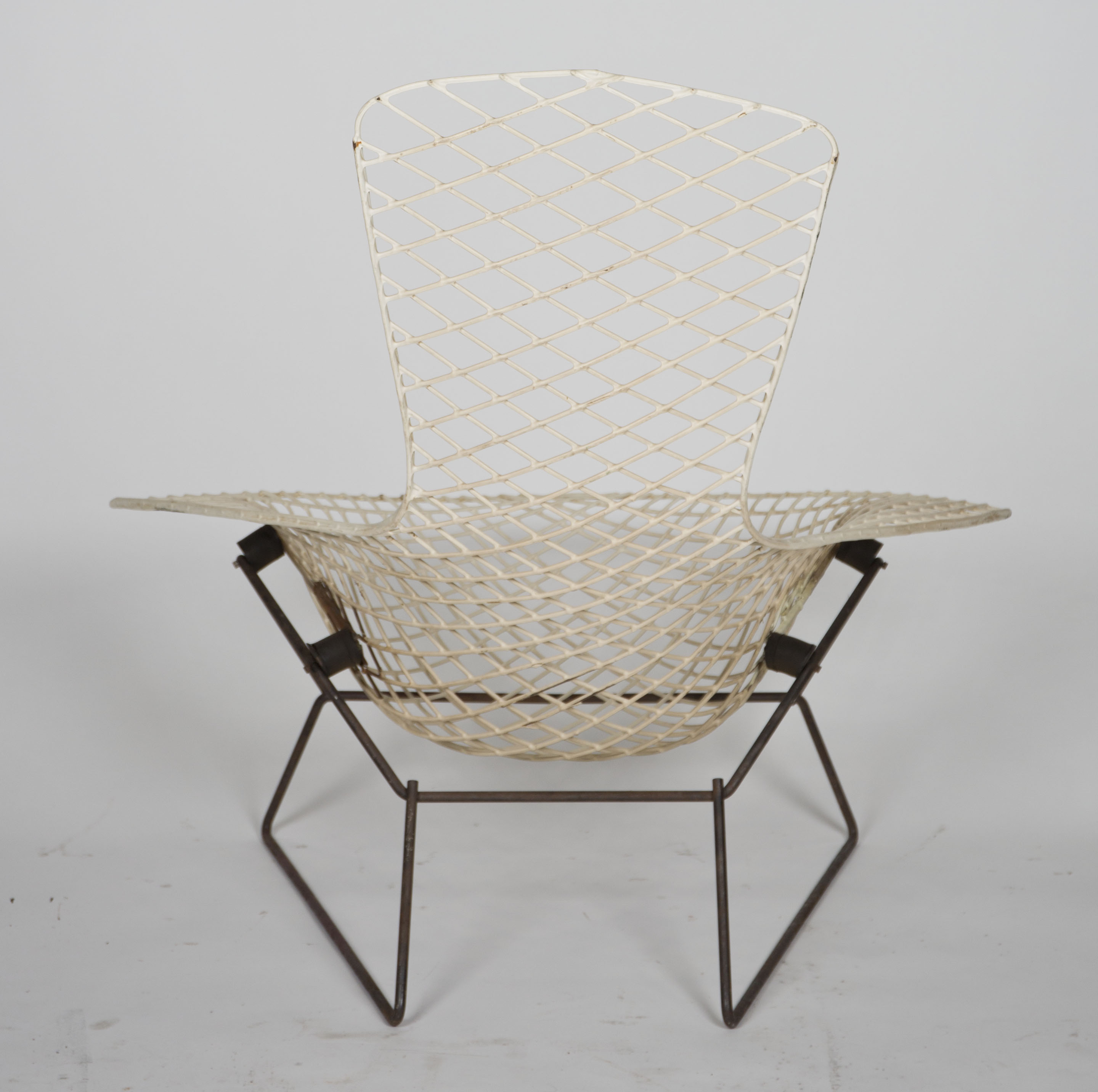 Mid Century Modern "Bird" Wire Chair Frame by Harry Bertoia