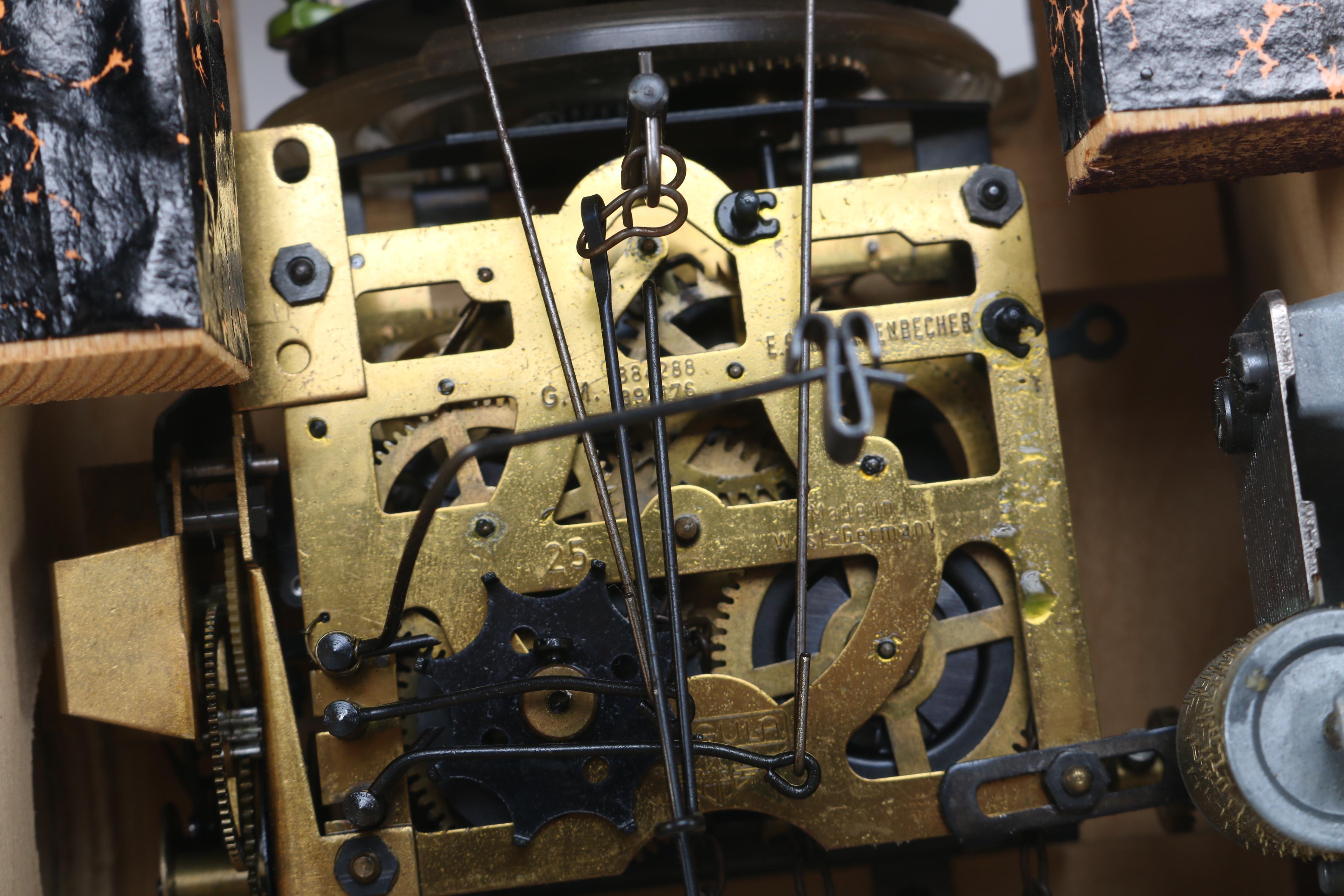 Kaiserwalzer Cuckoo Clock