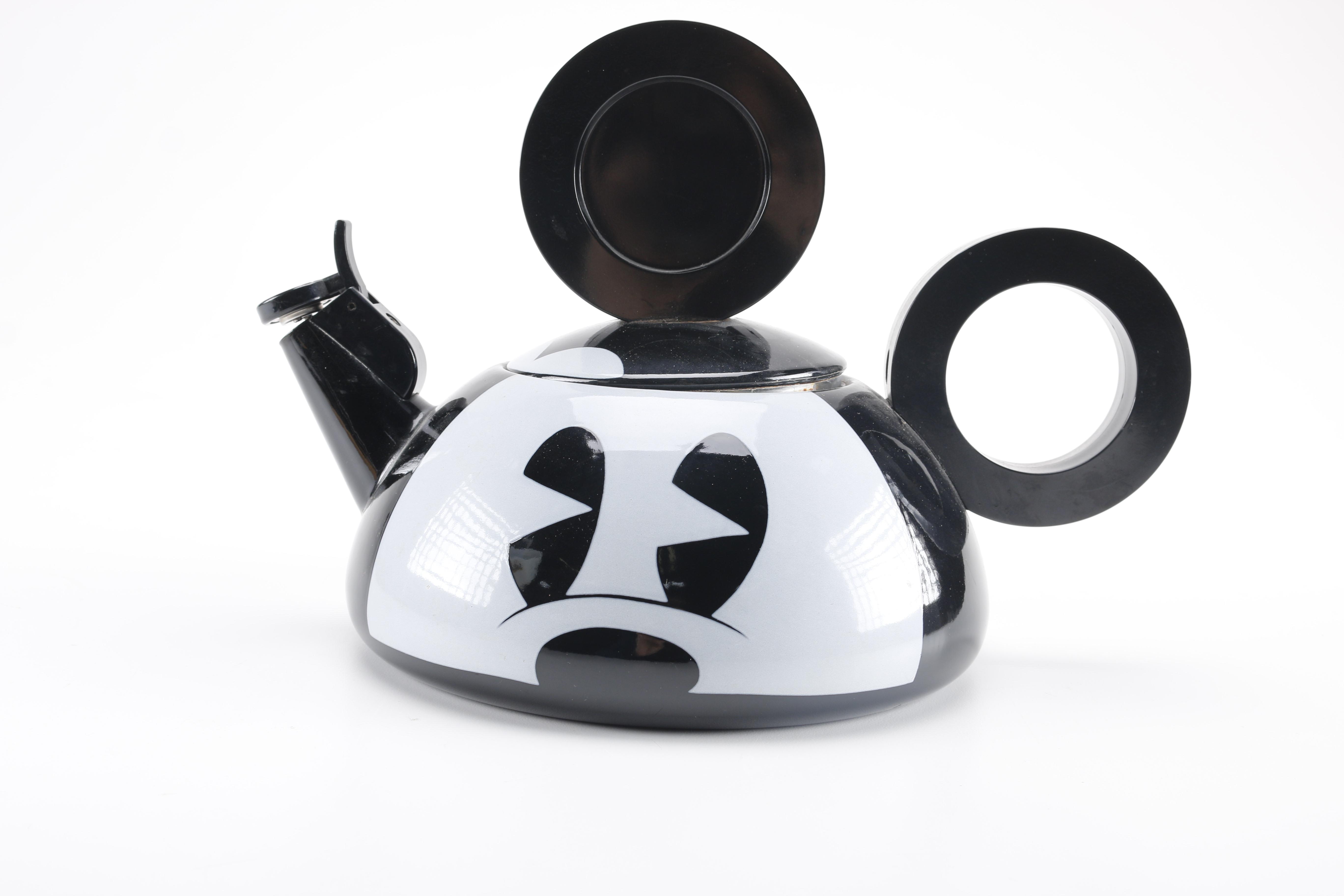 Mickey Mouse Themed Coffee and Tea Tableware
