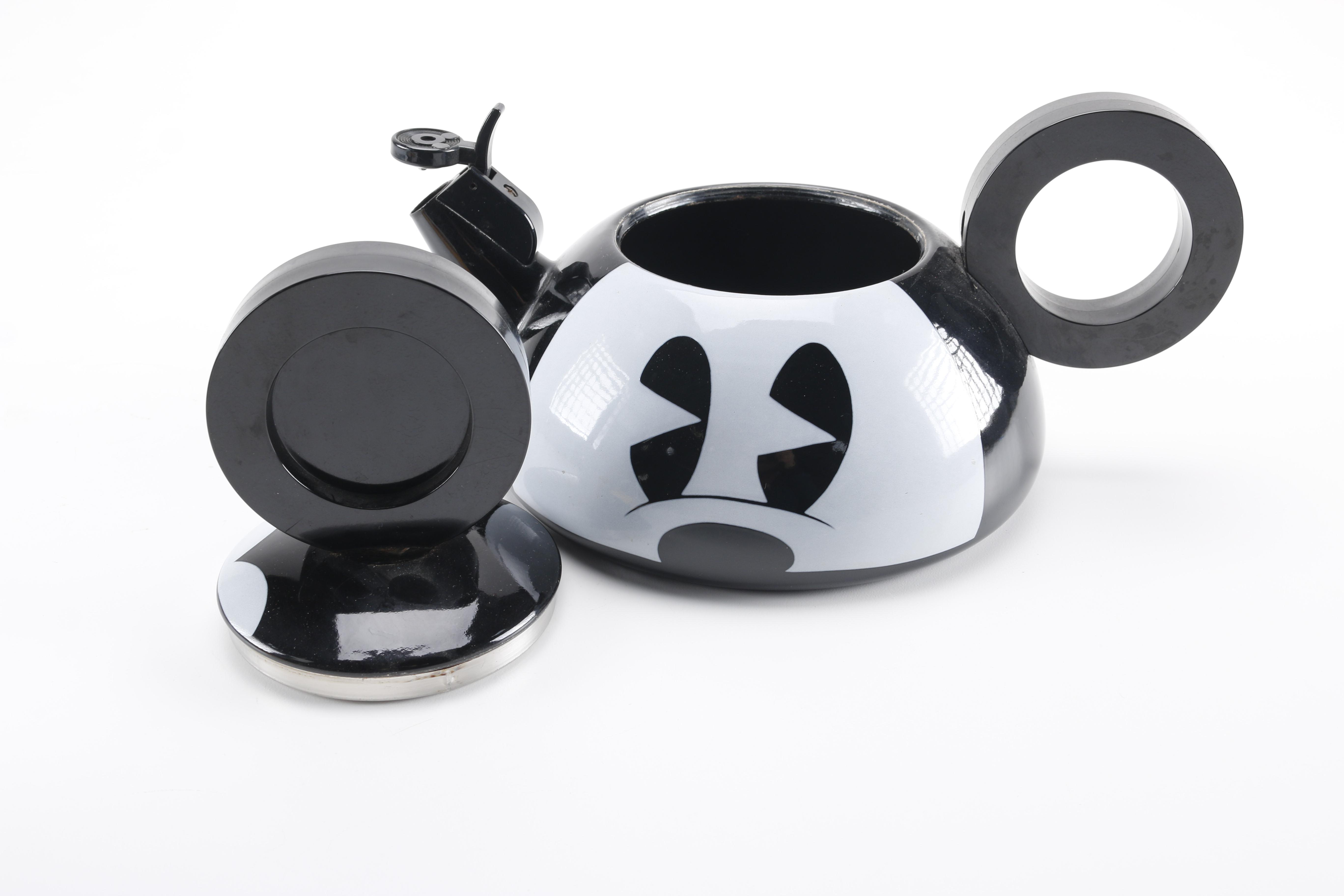 Mickey Mouse Themed Coffee and Tea Tableware