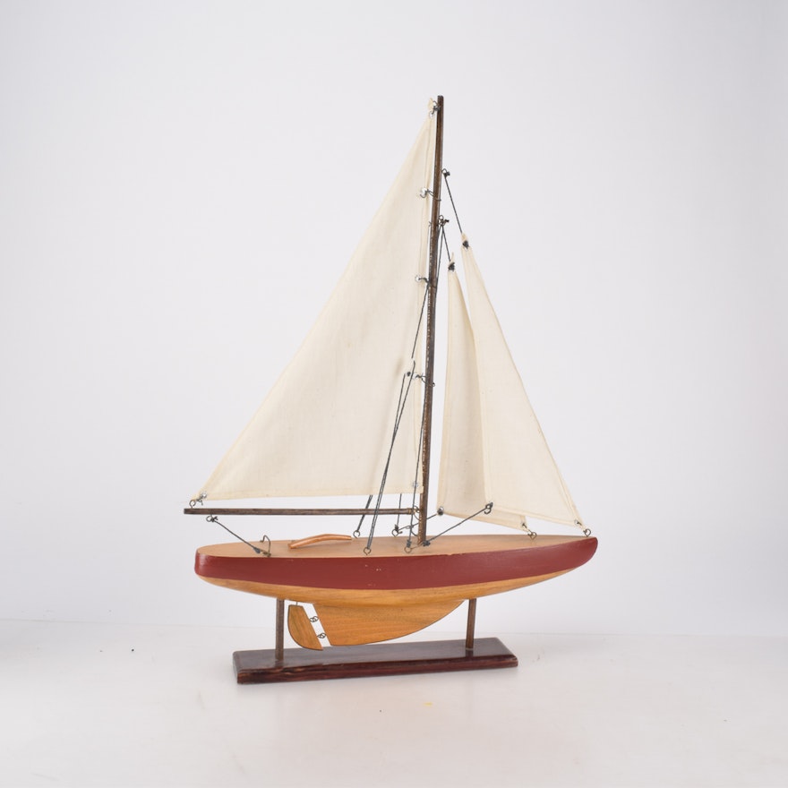 Vintage Model Sloop Sailboat