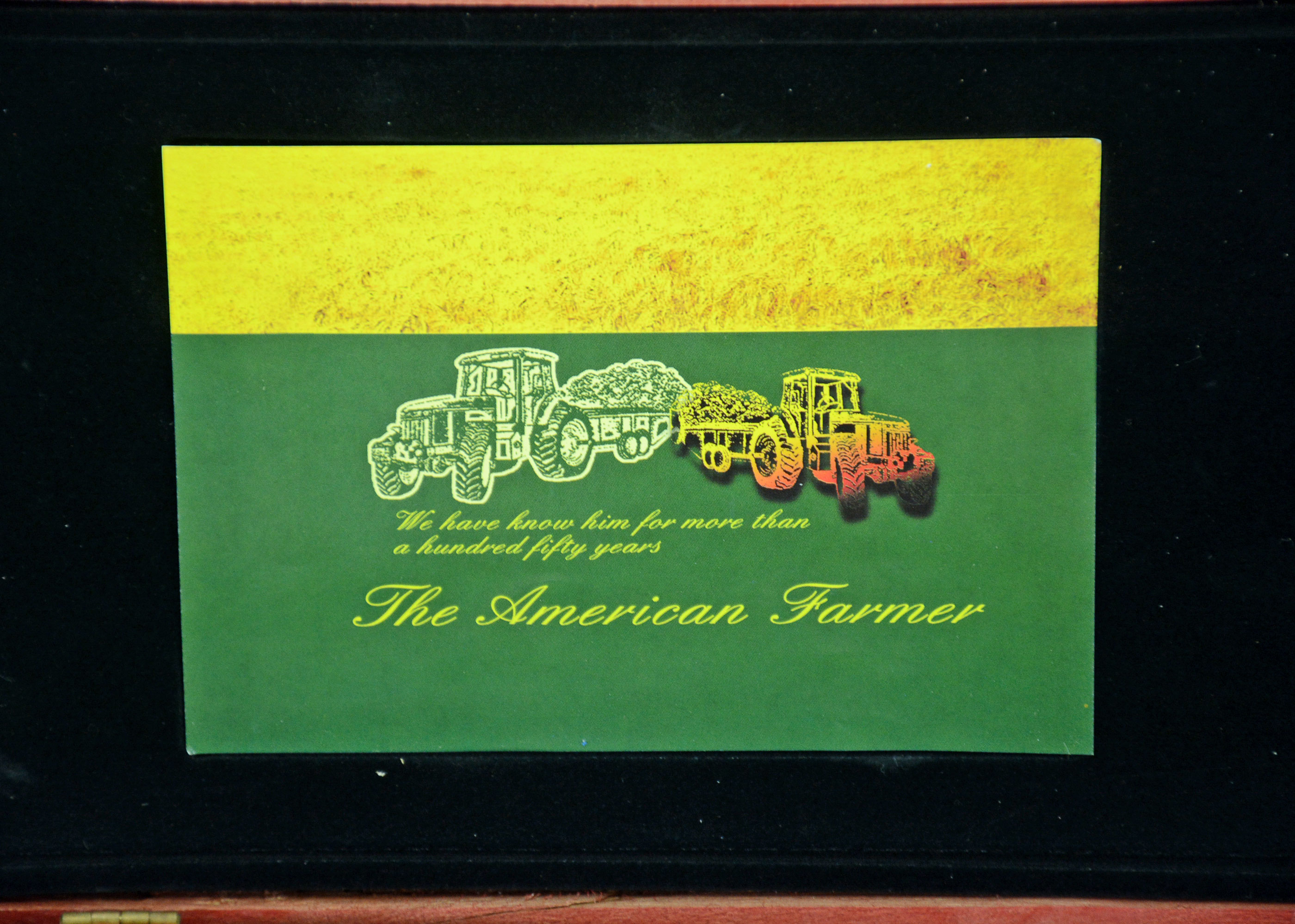 Smith & Wesson Texas Rangers Knife and The American Farmer Knife Set