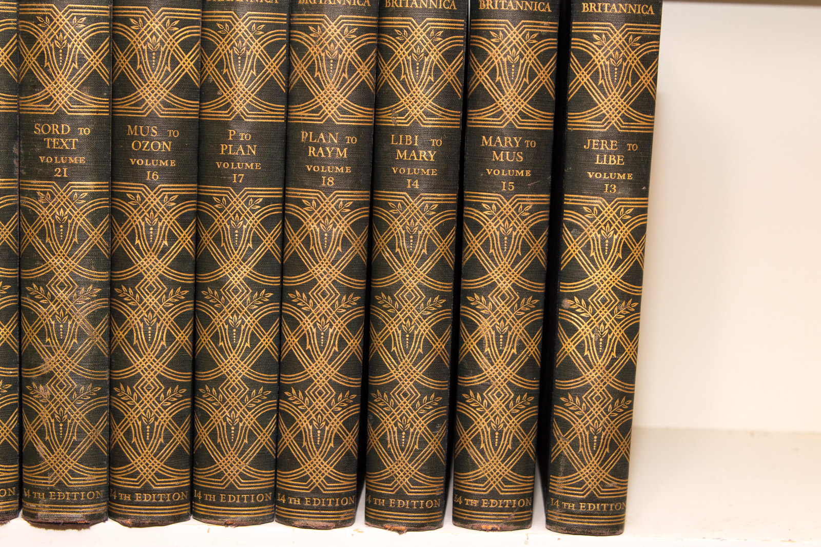 Complete 1929 "Encyclopedia Britannica" 14th Edition Set