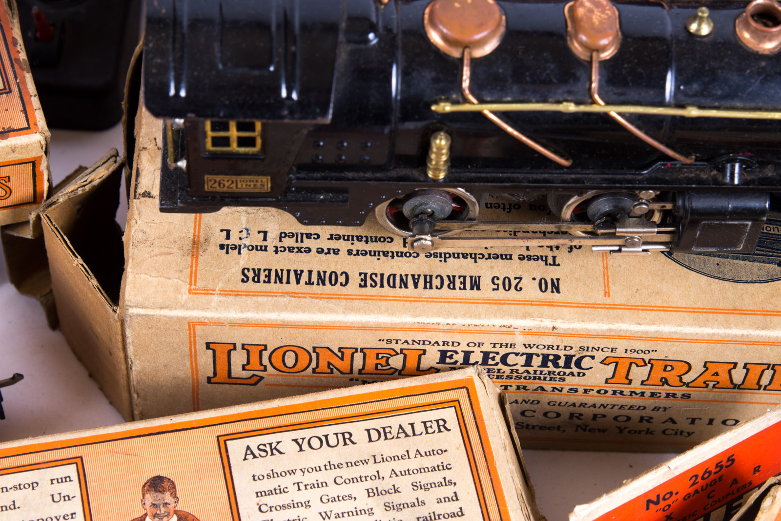 Pre and Post War Lionel Train Set with Original Boxes