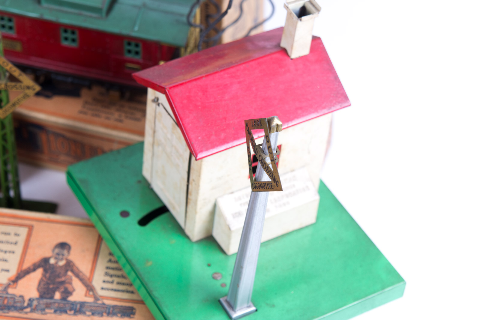 Pre and Post War Lionel Train Set with Original Boxes