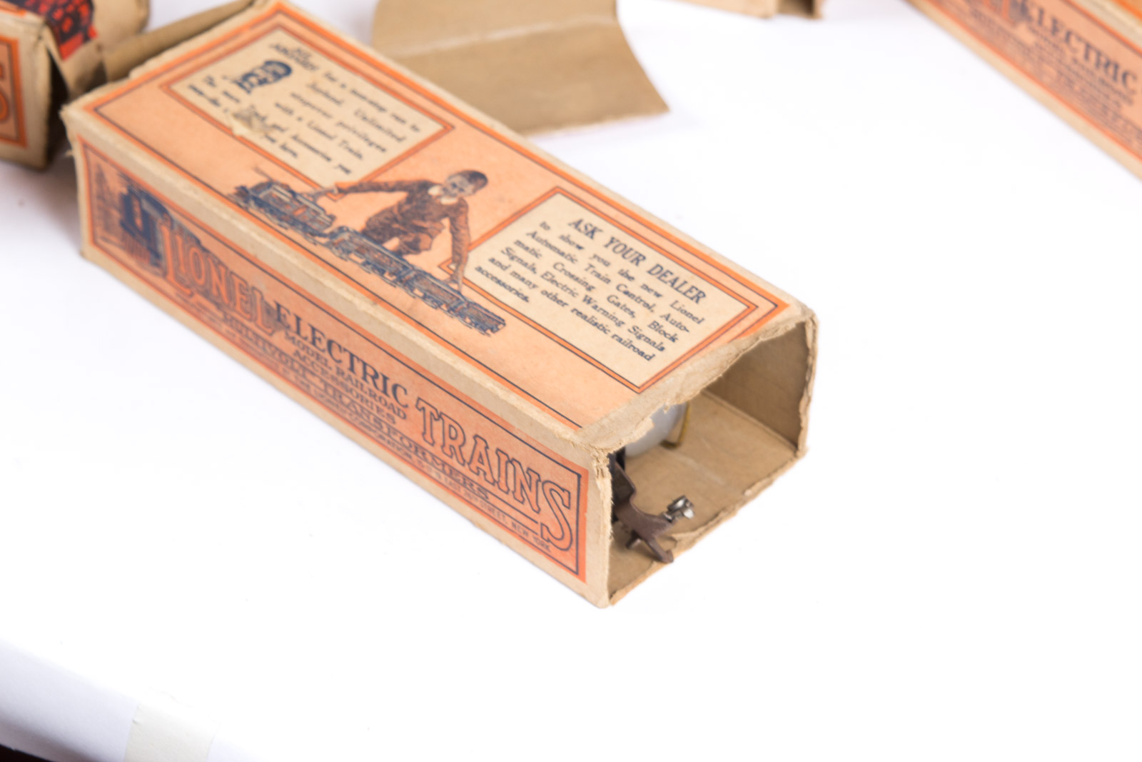 Pre and Post War Lionel Train Set with Original Boxes