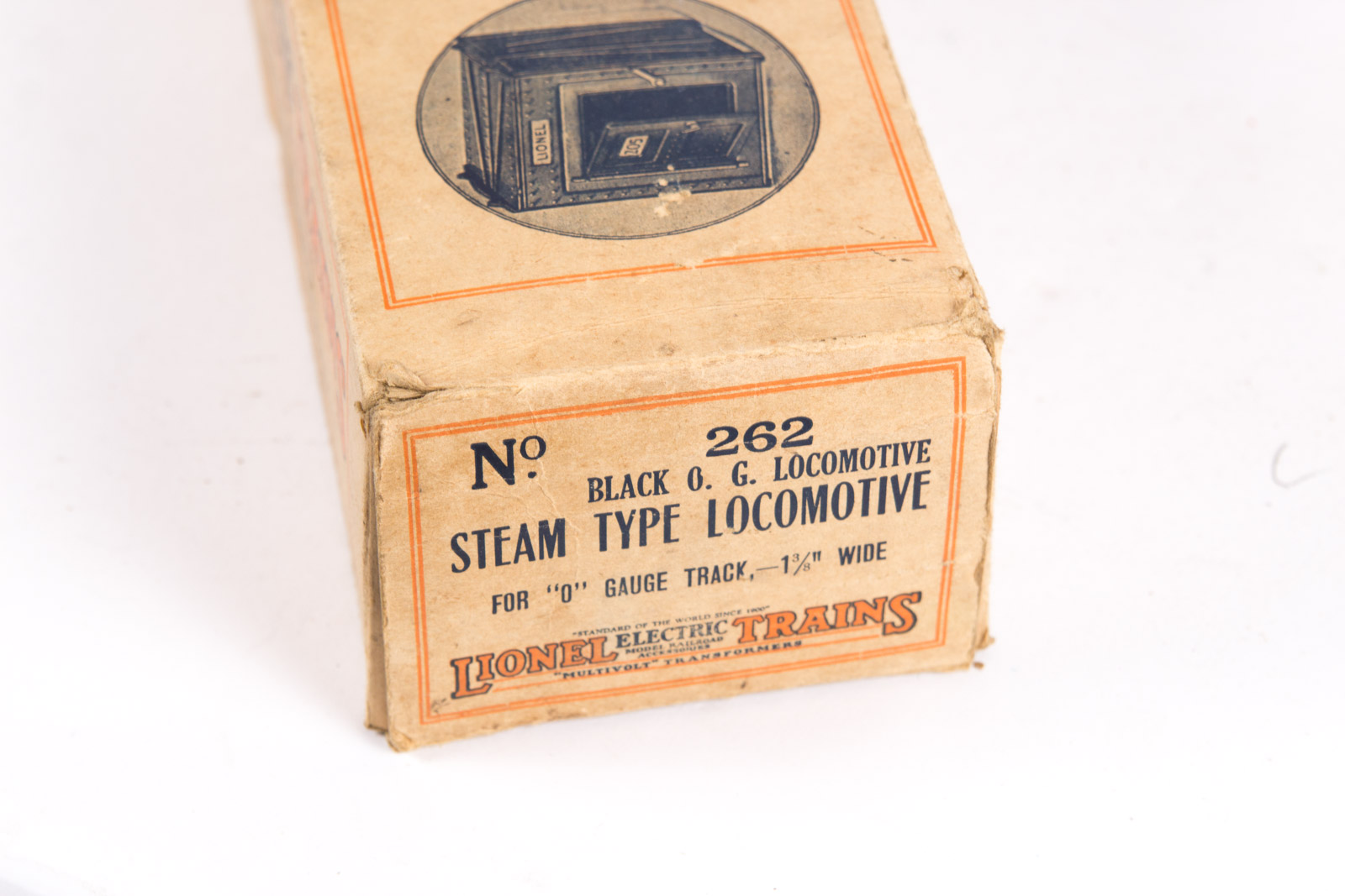 Pre and Post War Lionel Train Set with Original Boxes