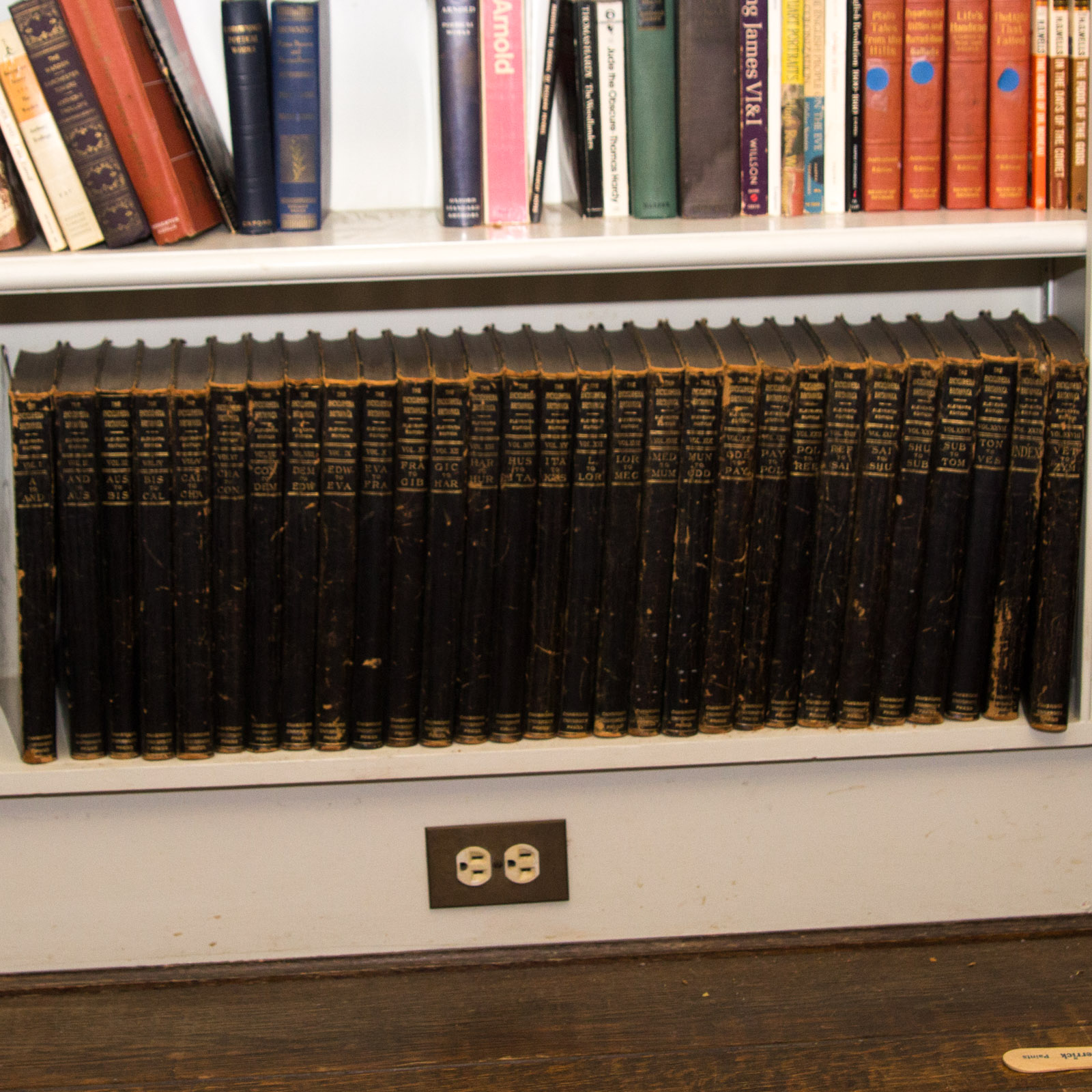 Complete 1910 "Encyclopedia Britannica" 11th Edition Set