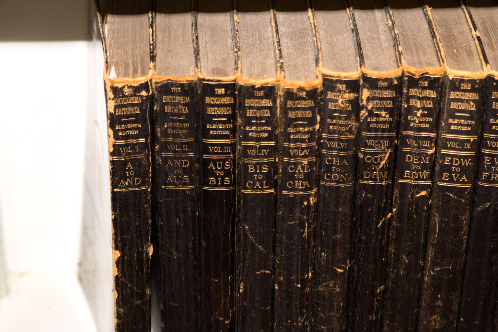 Complete 1910 "Encyclopedia Britannica" 11th Edition Set