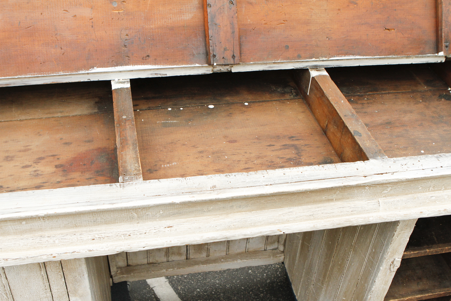 Antique American Country Standing Work Desk