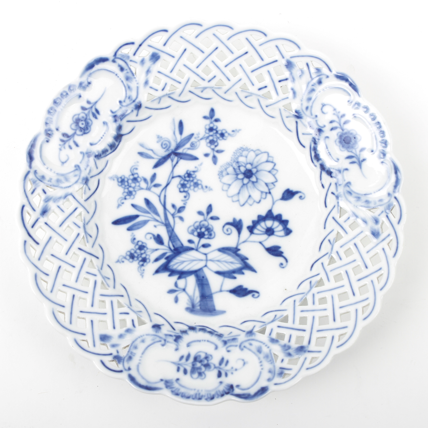 Meissen Blue Onion Handpainted Reticulated Plate