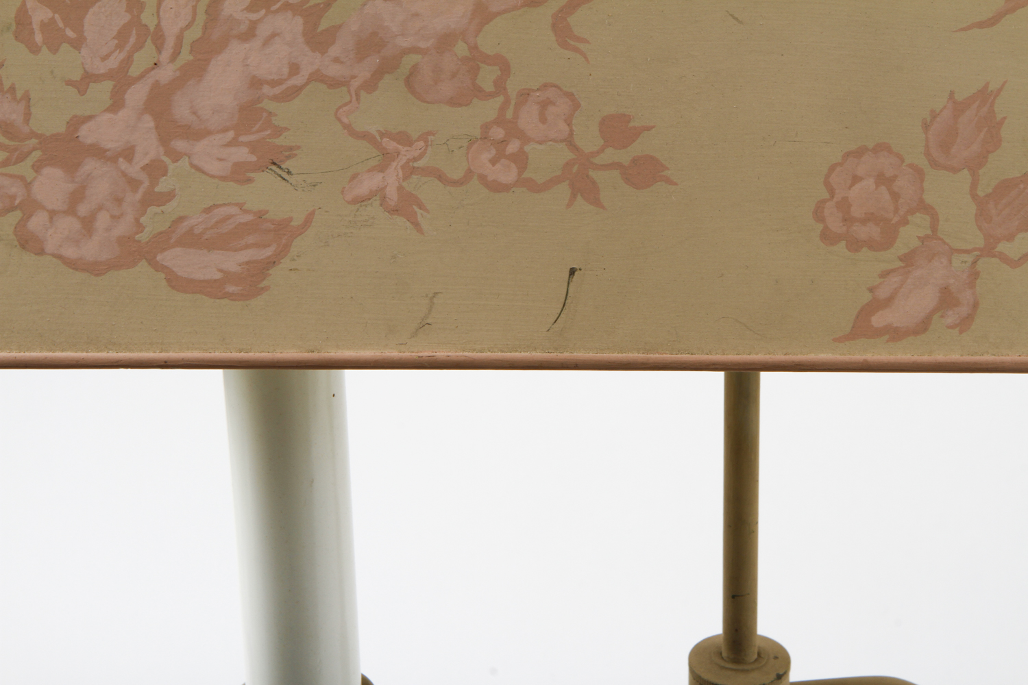 Hand Painted Hollywood Regency Tole Table Lamp