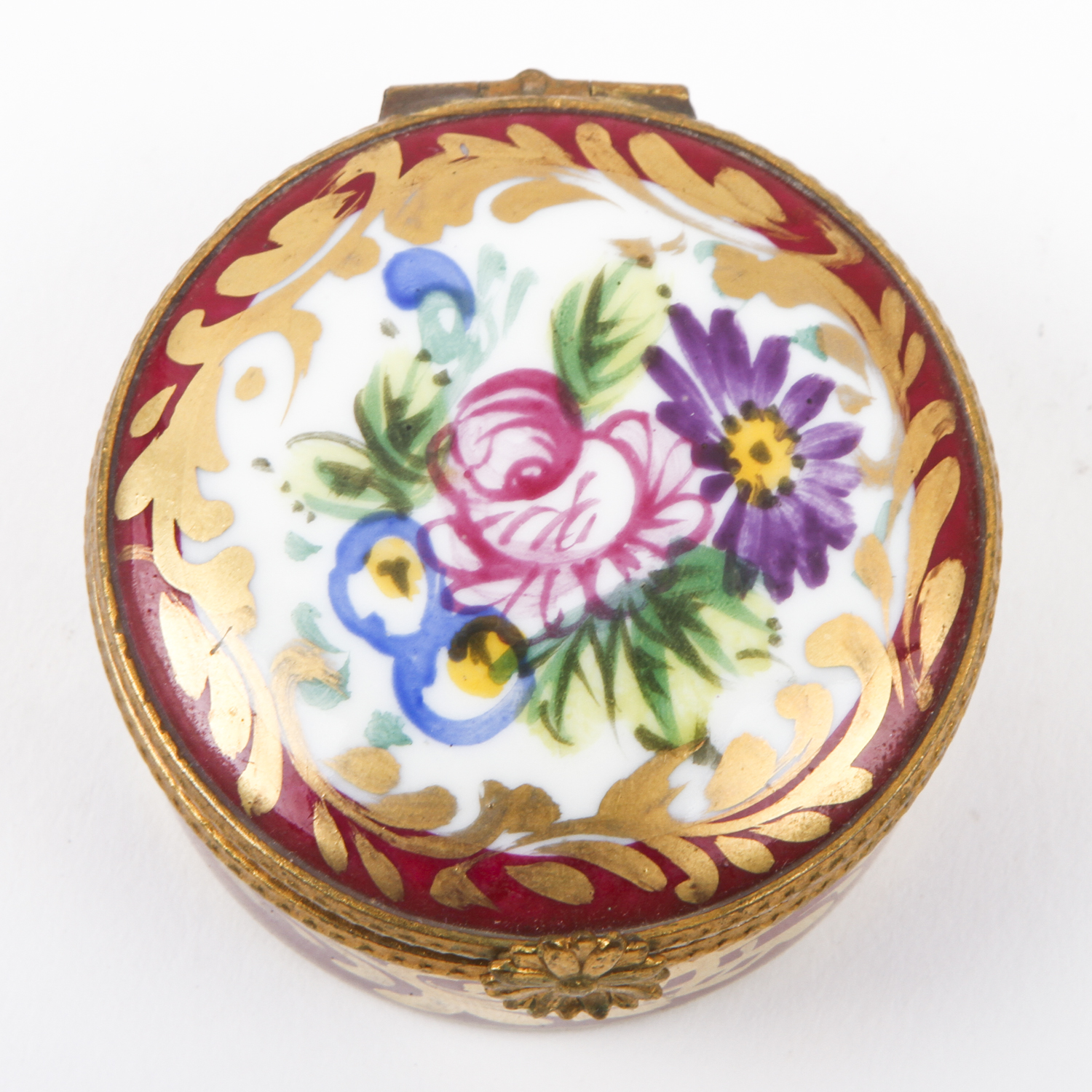 Limoges France Peint Main Porcelain Pill Box