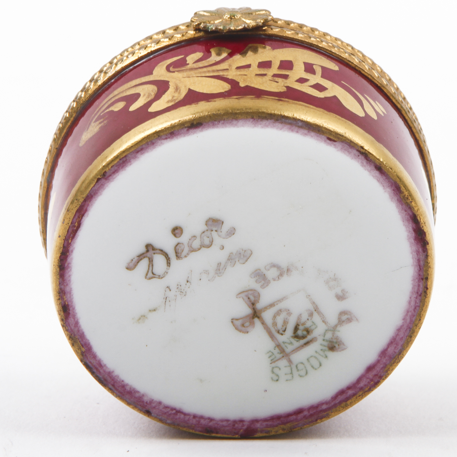Limoges France Peint Main Porcelain Pill Box