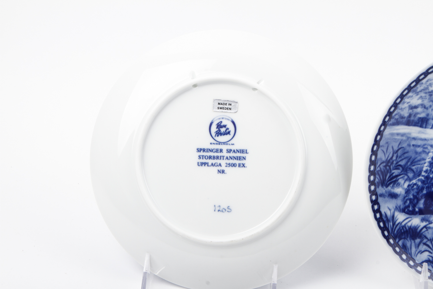 Ravn Porslin and Hundeplatte Decorative Porcelain Plates