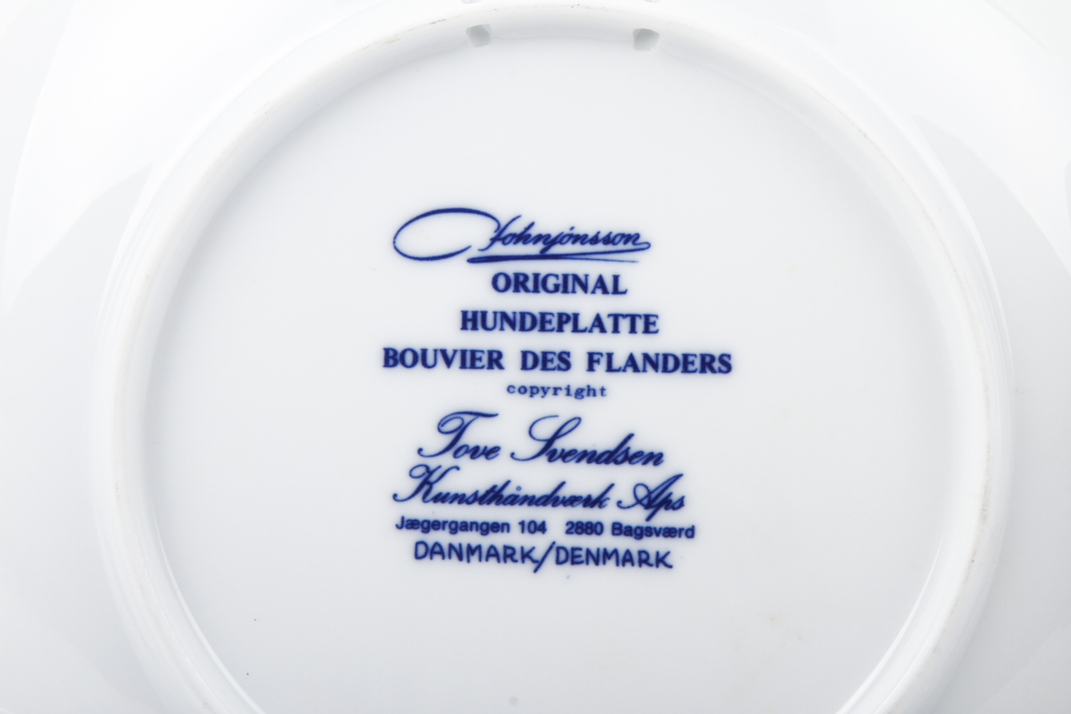 Ravn Porslin and Hundeplatte Decorative Porcelain Plates