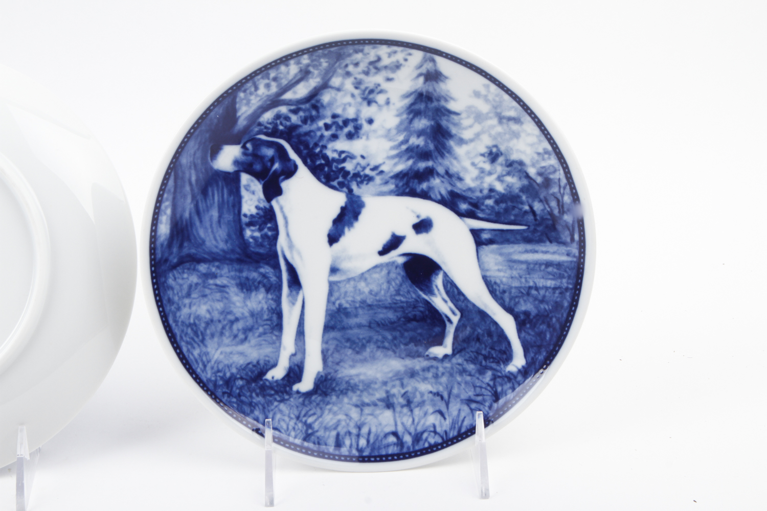 Ravn Porslin and Hundeplatte Decorative Porcelain Plates