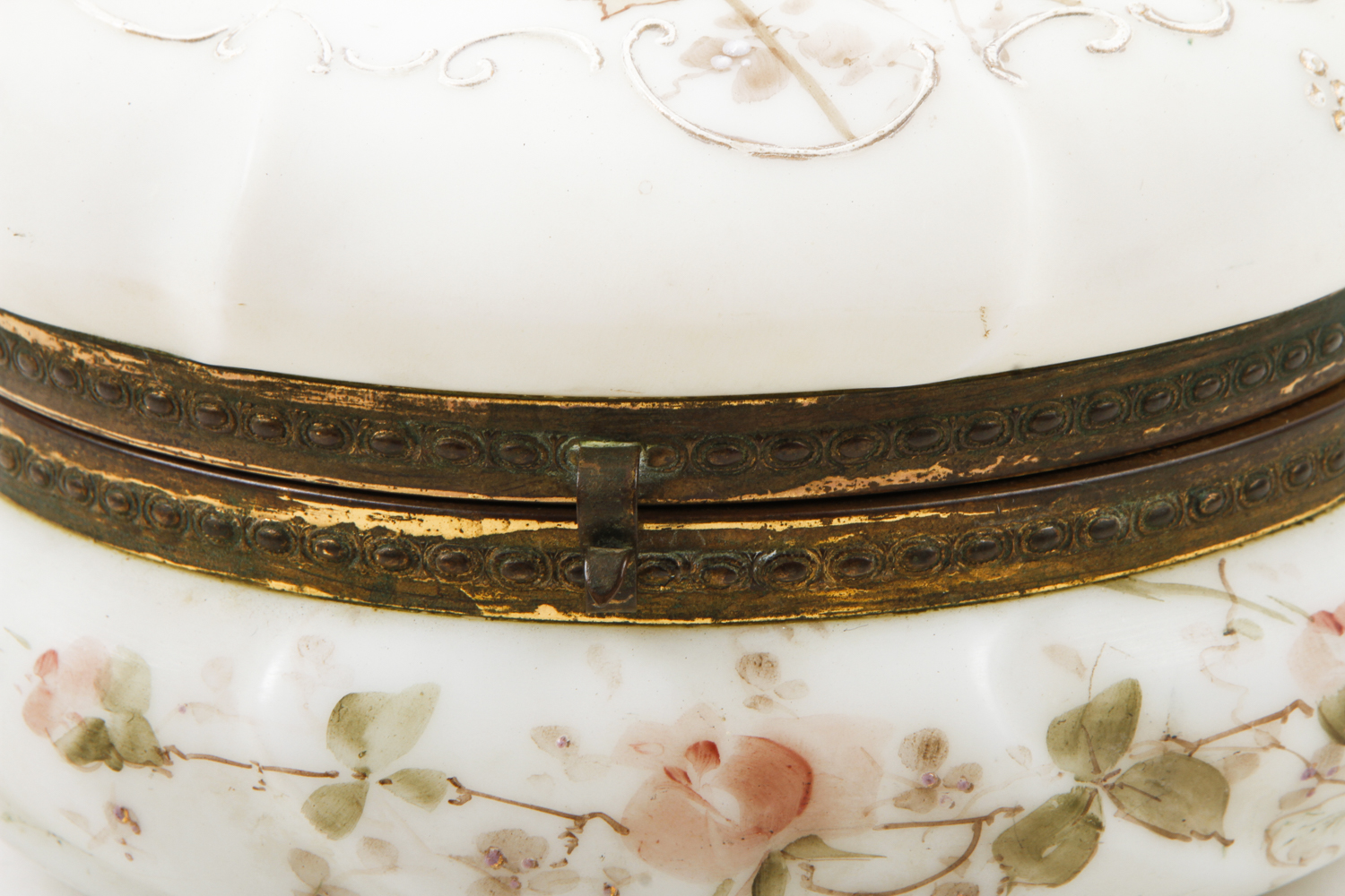 Antique Wavecrest Glass Jewelry or Trinket Box