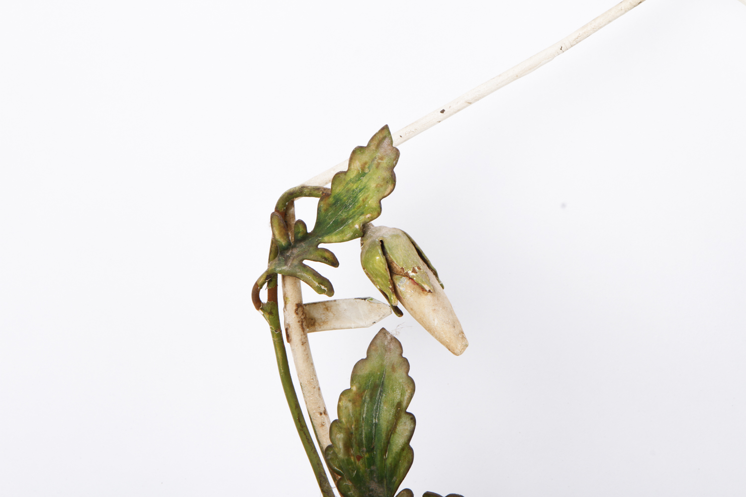 Iron Magazine Rack and Wall Hanging