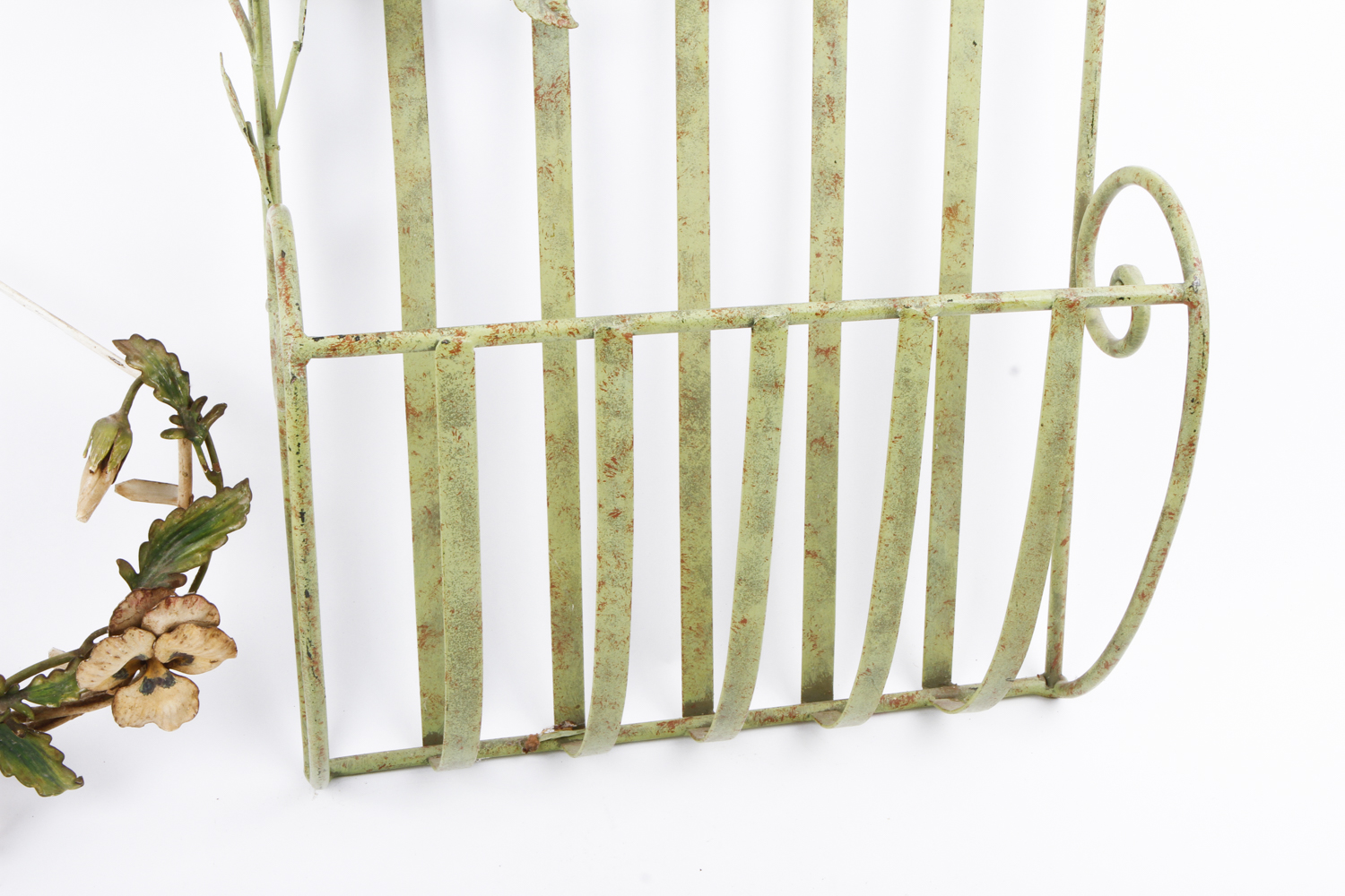 Iron Magazine Rack and Wall Hanging