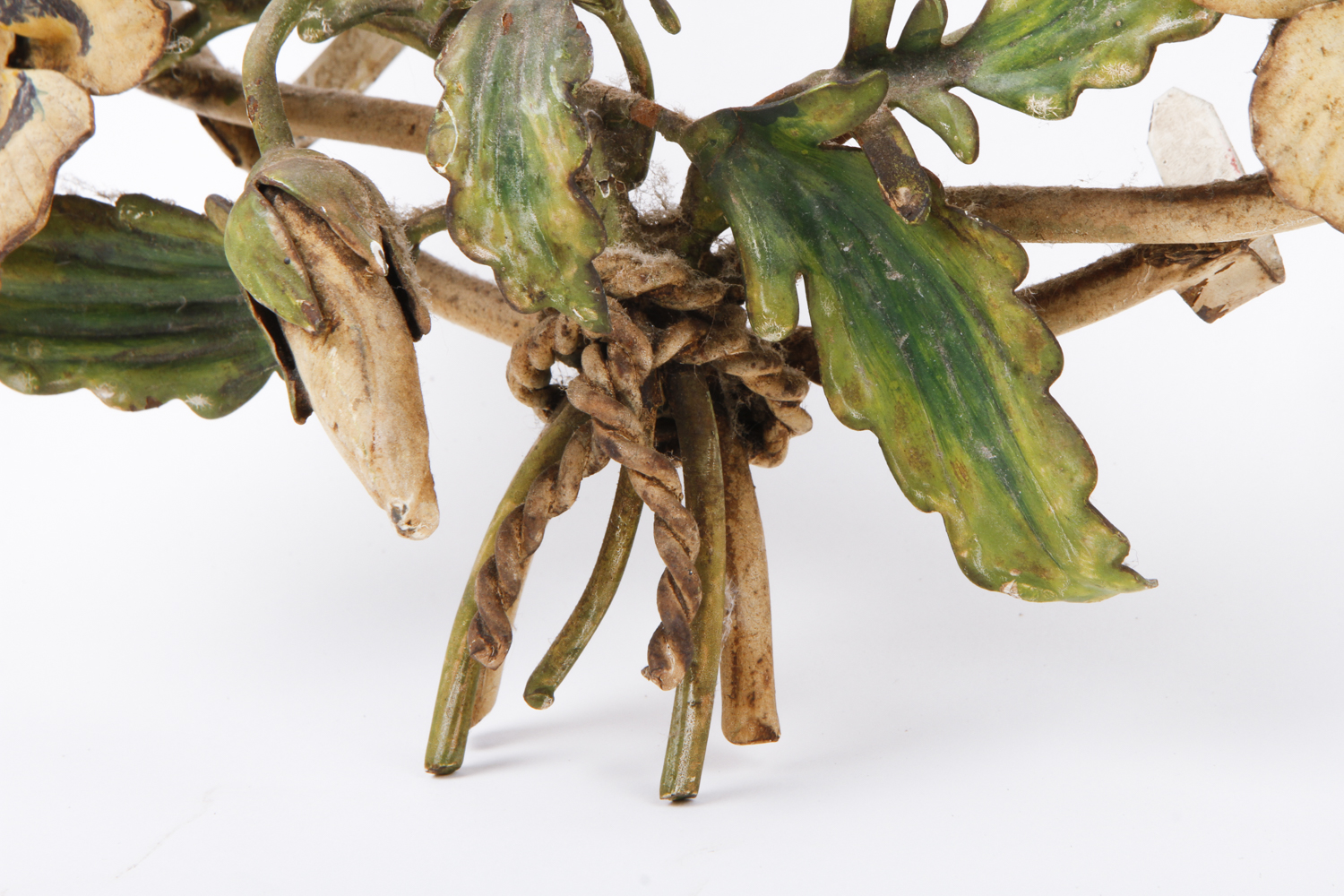 Iron Magazine Rack and Wall Hanging