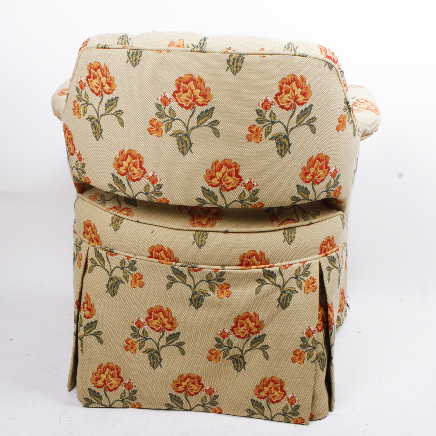 Tufted Armchair with Casters