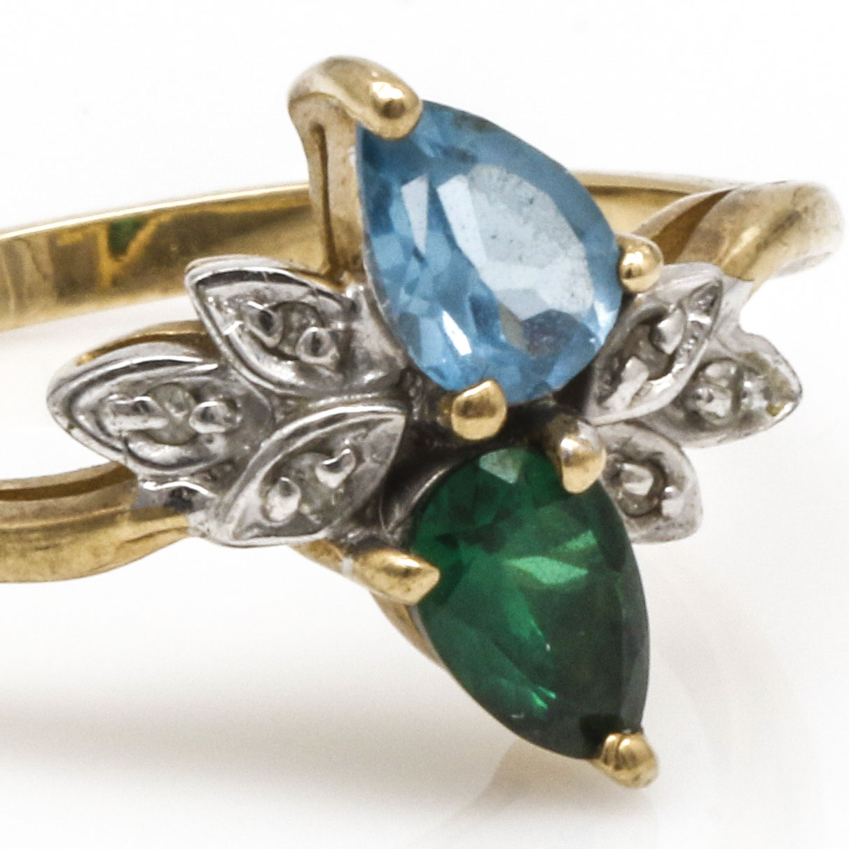 10K Yellow Gold Spinel and Diamond Ring