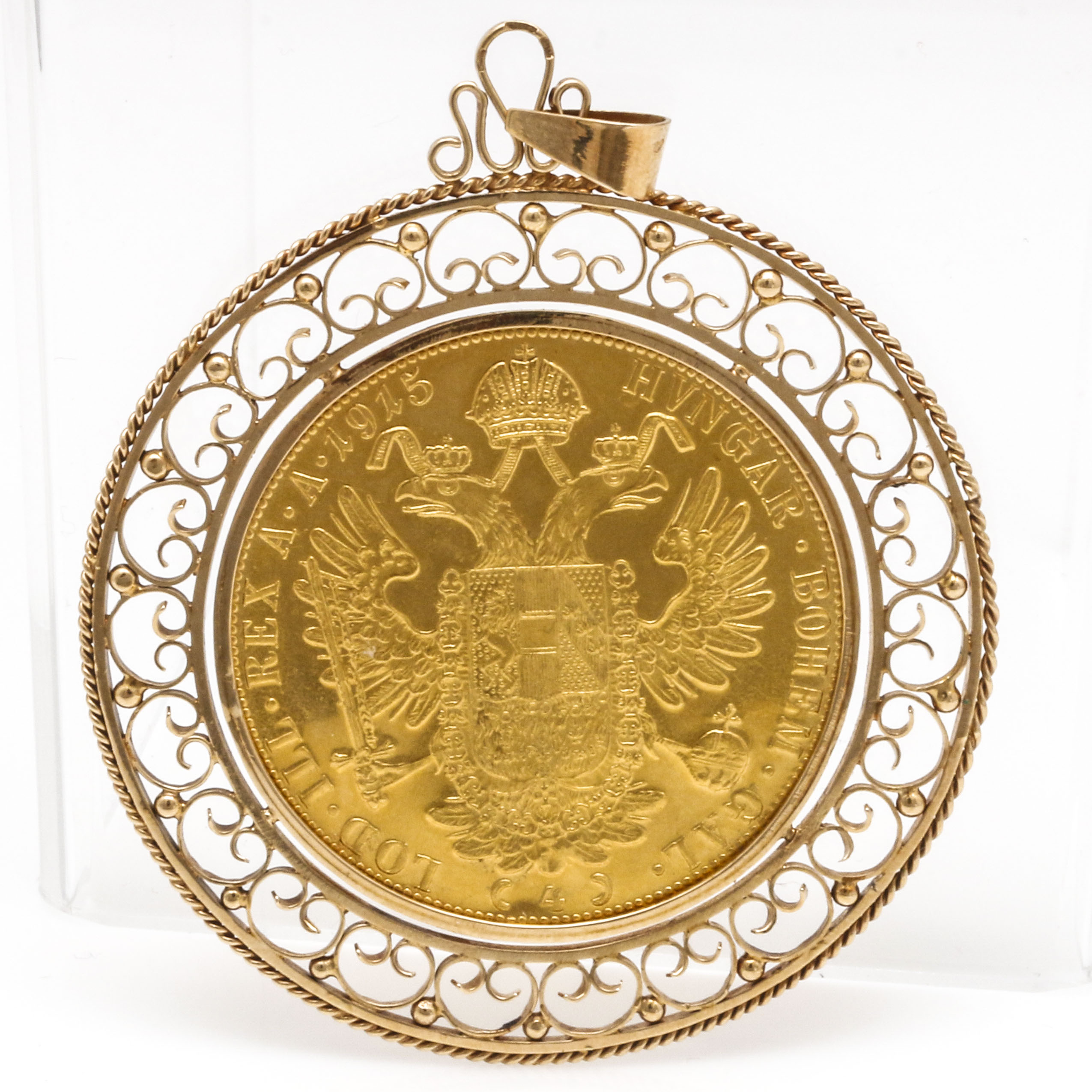 14K Yellow Gold Sovereign Pendant