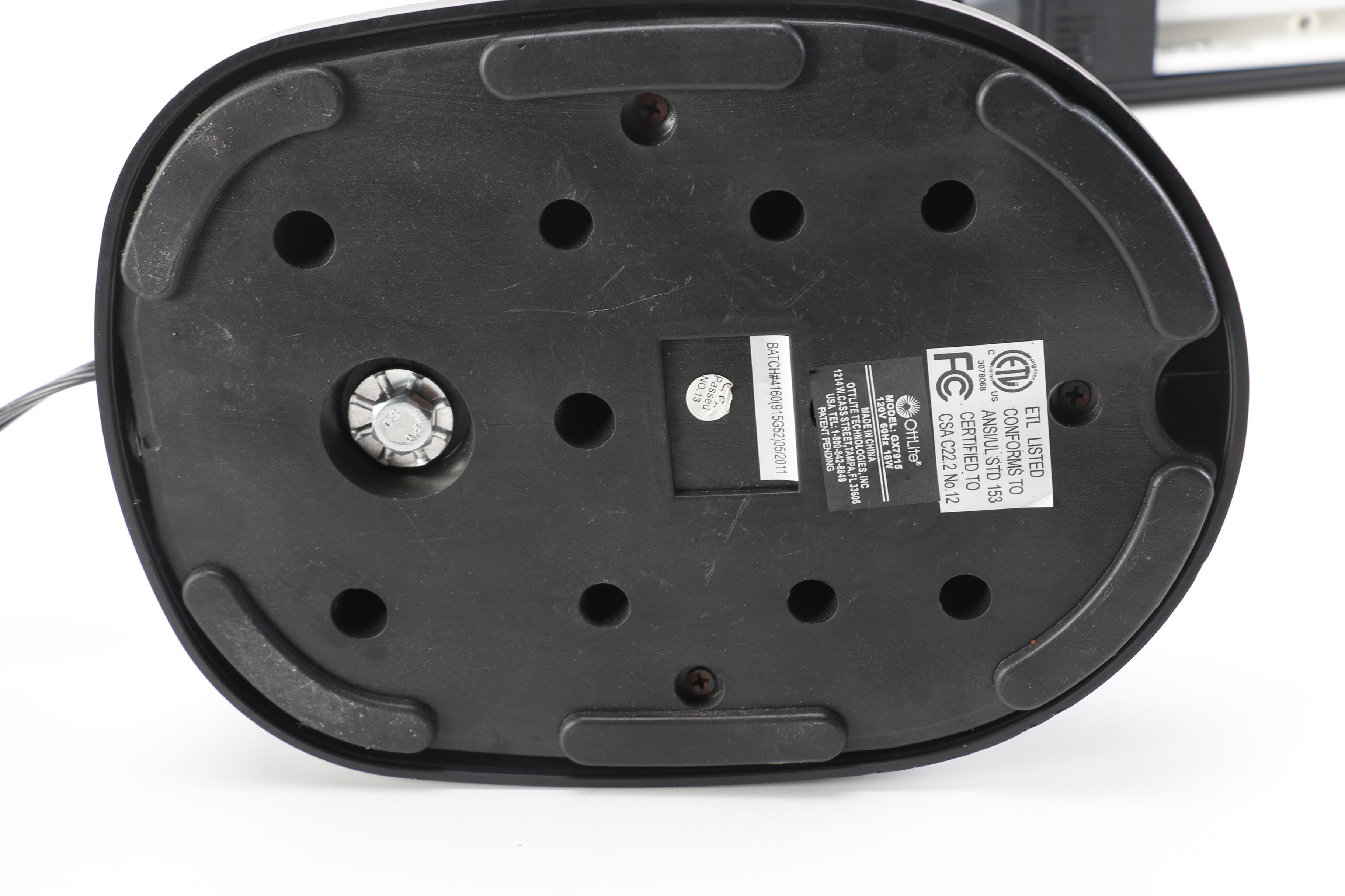 Black Ottlite Desk Lamp