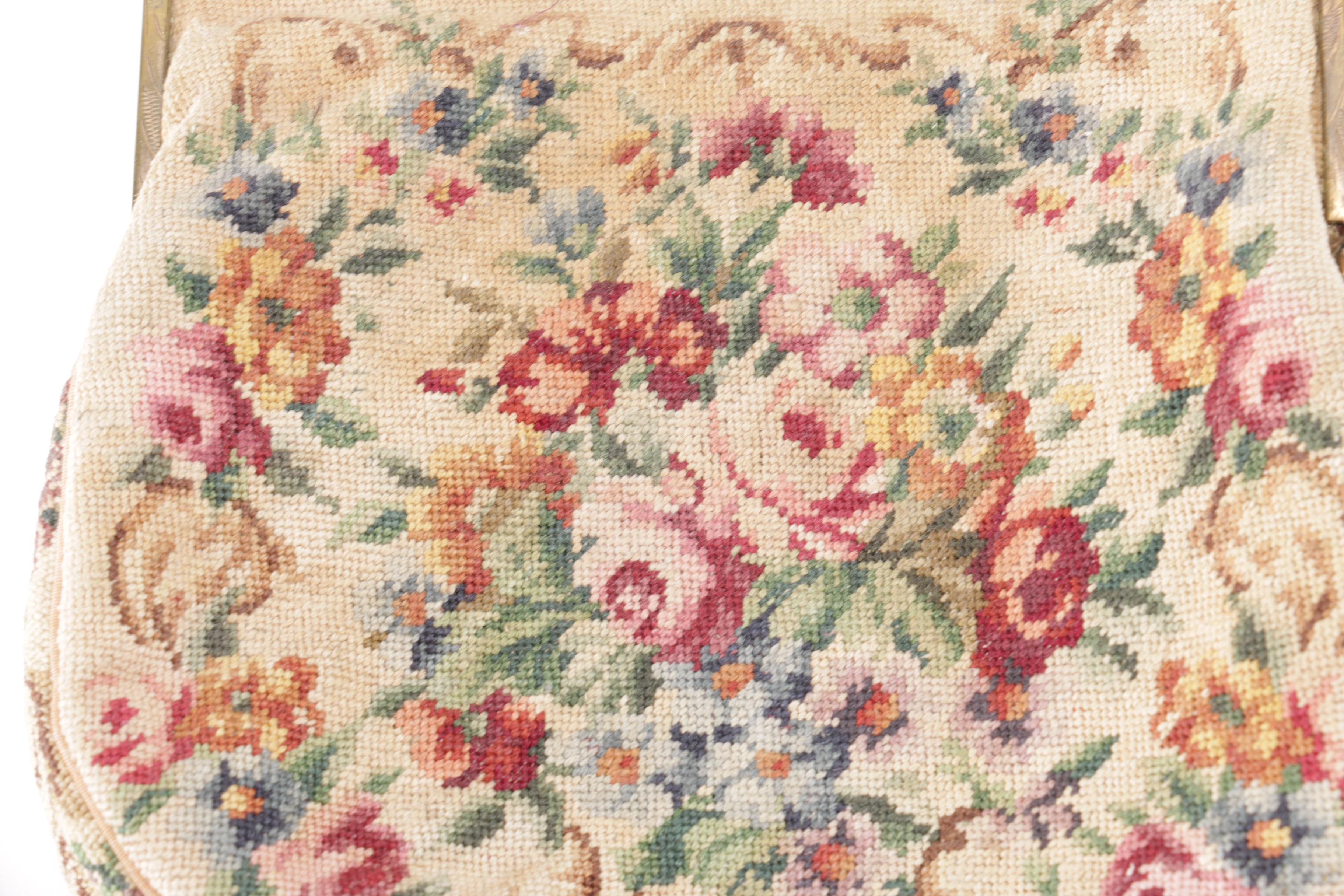 Assorted Vintage Cloth Handbags