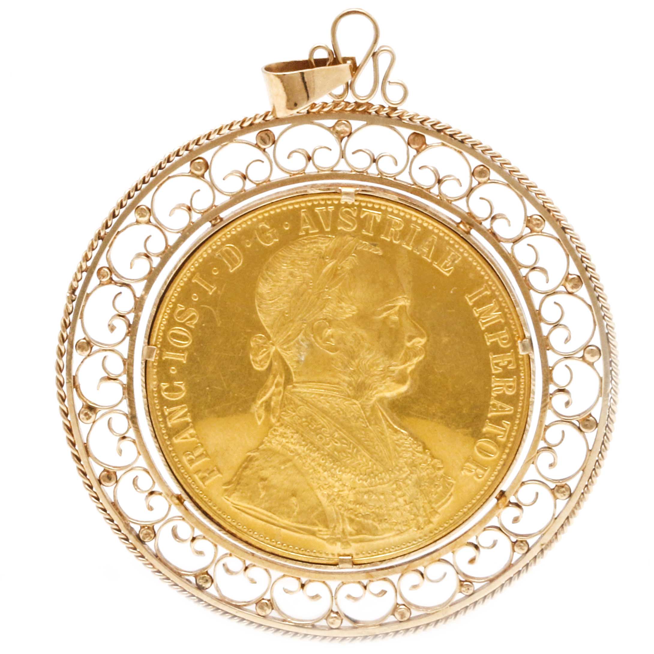 14K Yellow Gold Sovereign Pendant