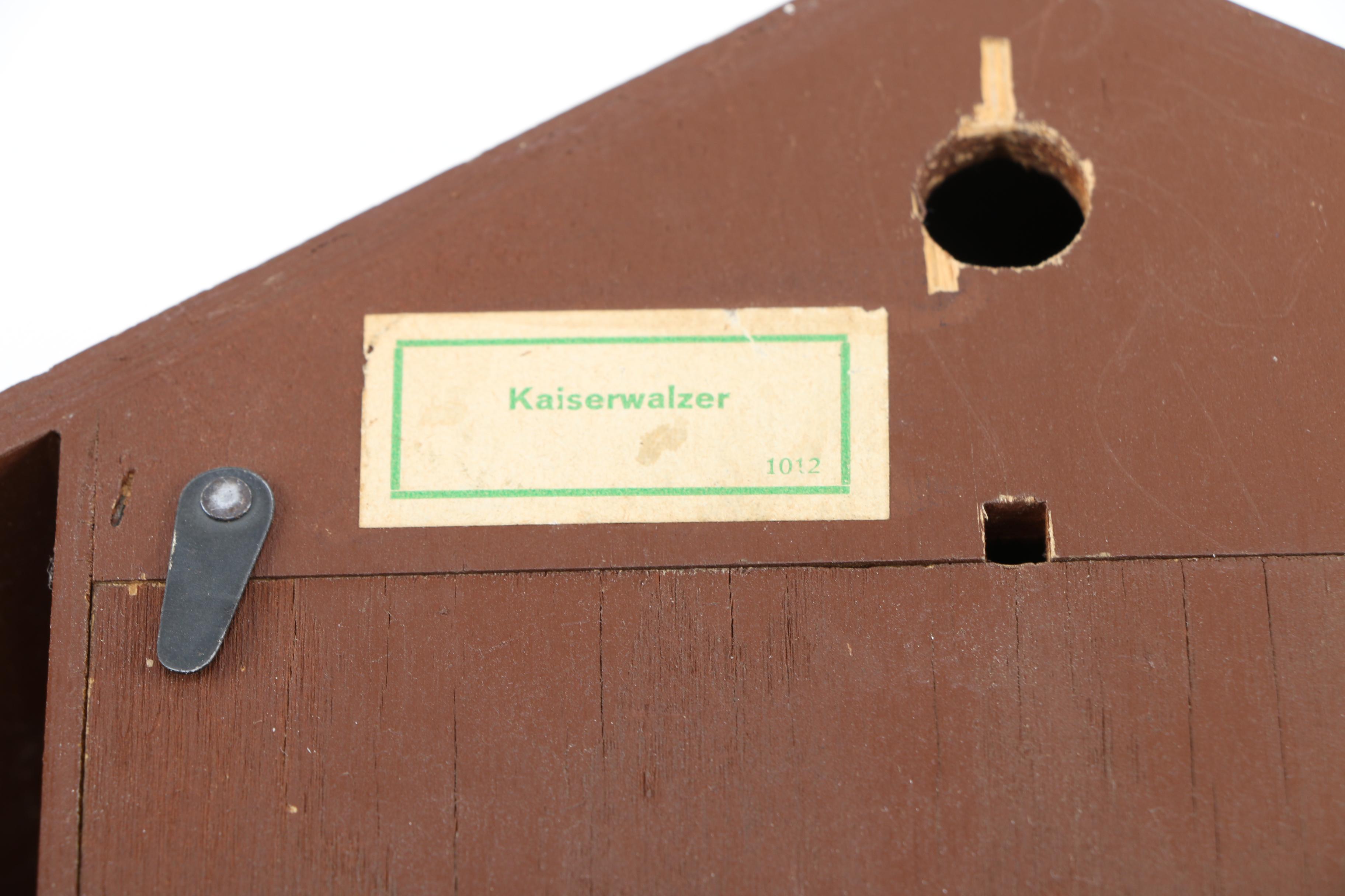 Kaiserwalzer Cuckoo Clock