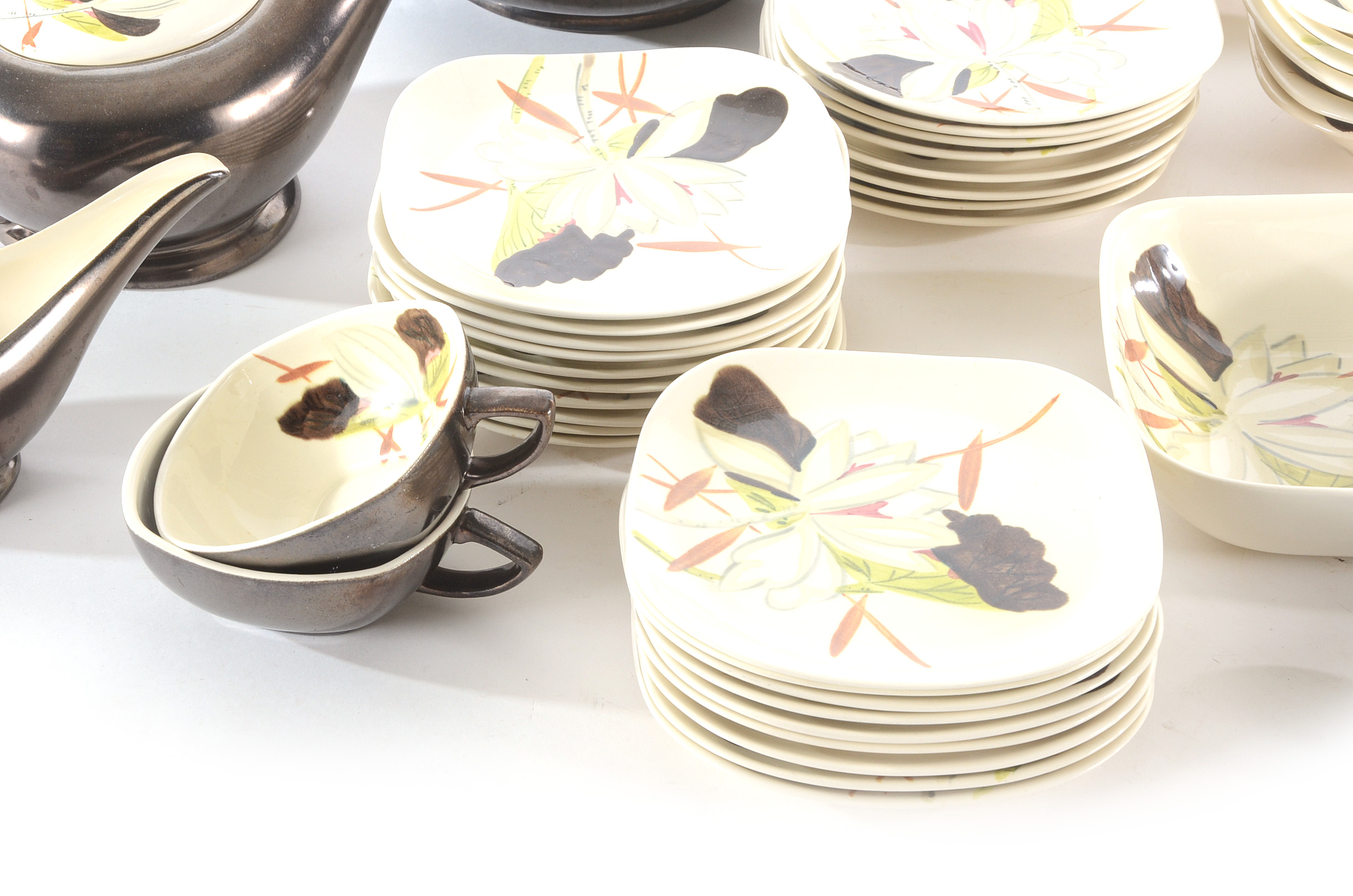 Group of Redwing "Lotus" China Dinnerware